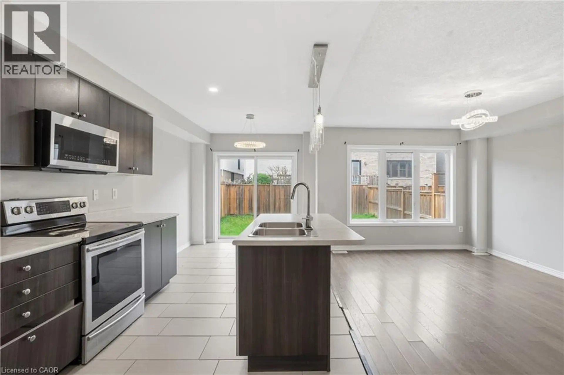 7774 BUCKEYE Crescent - Image 7