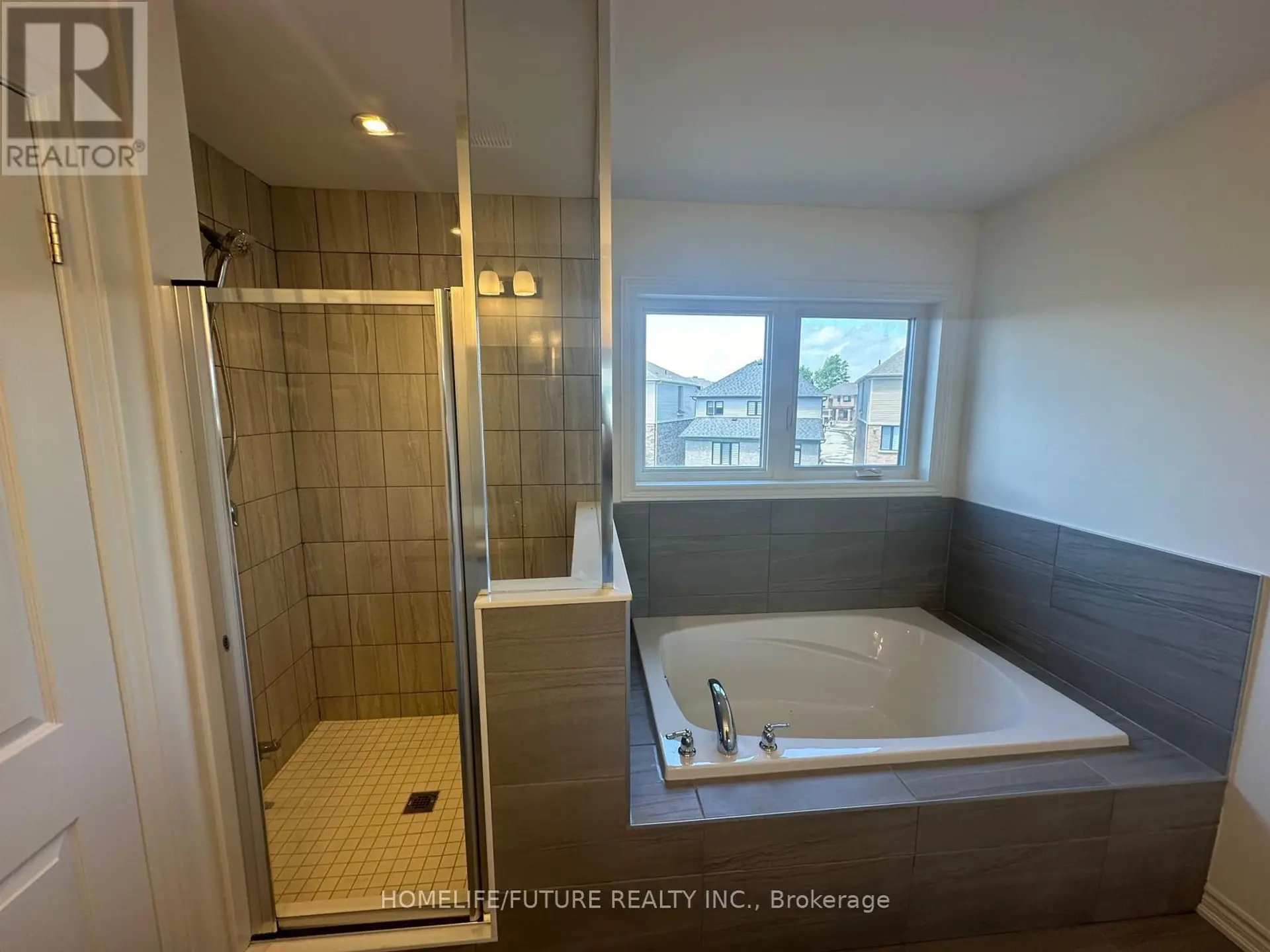1113 TRAILSVIEW AVENUE - Image 16