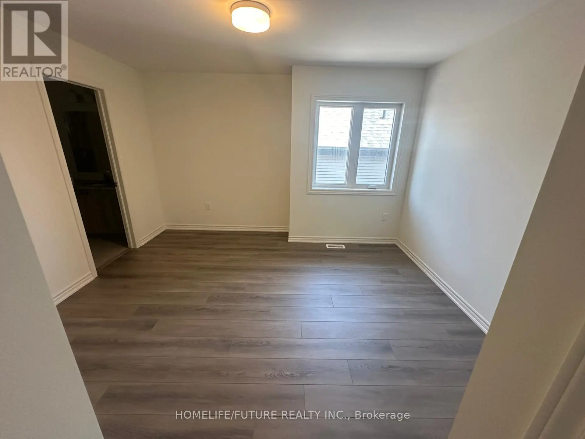 1113 TRAILSVIEW AVENUE - Image 8