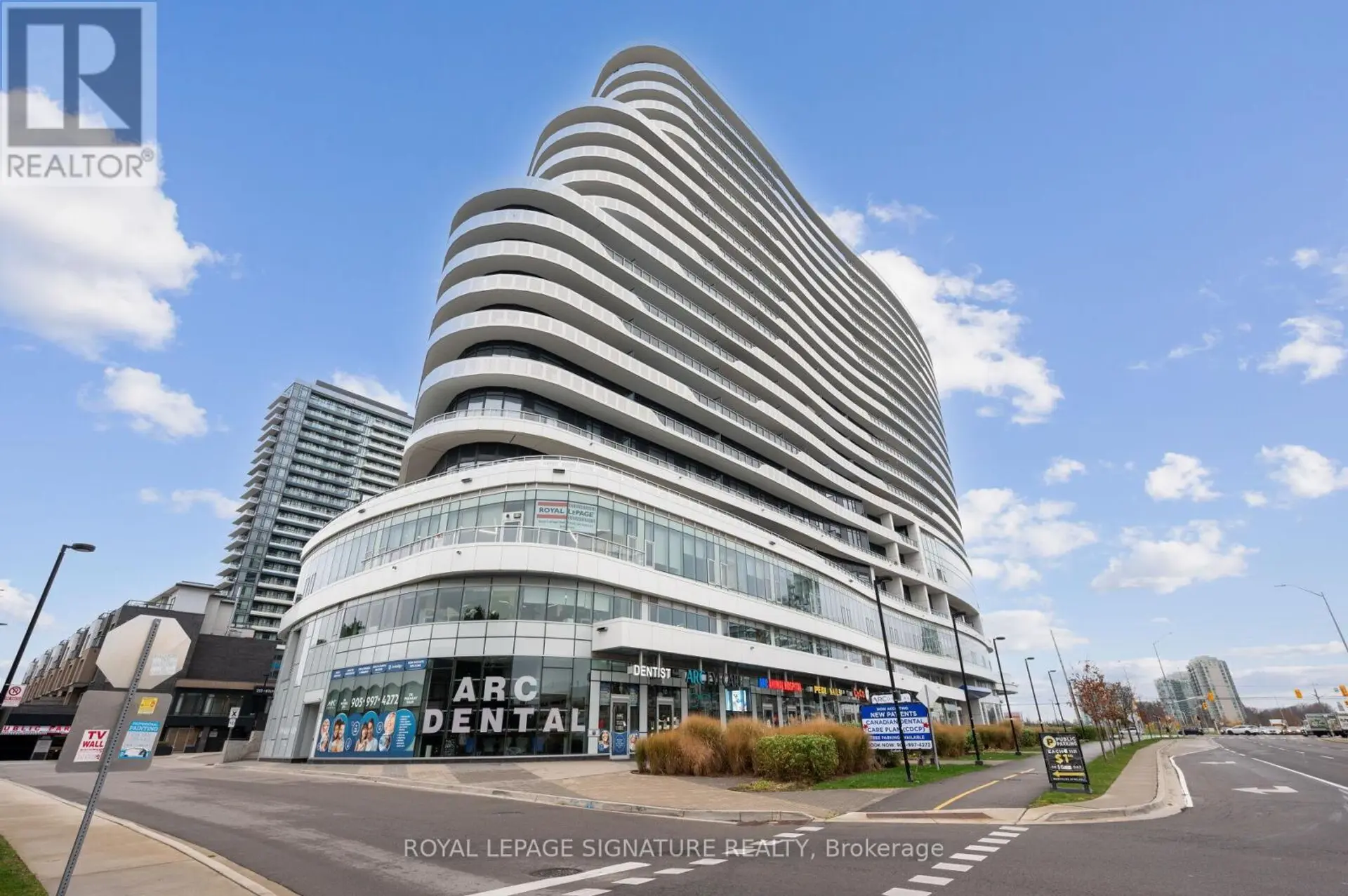 #1702 2520 EGLINTON AVENUE - Image 1
