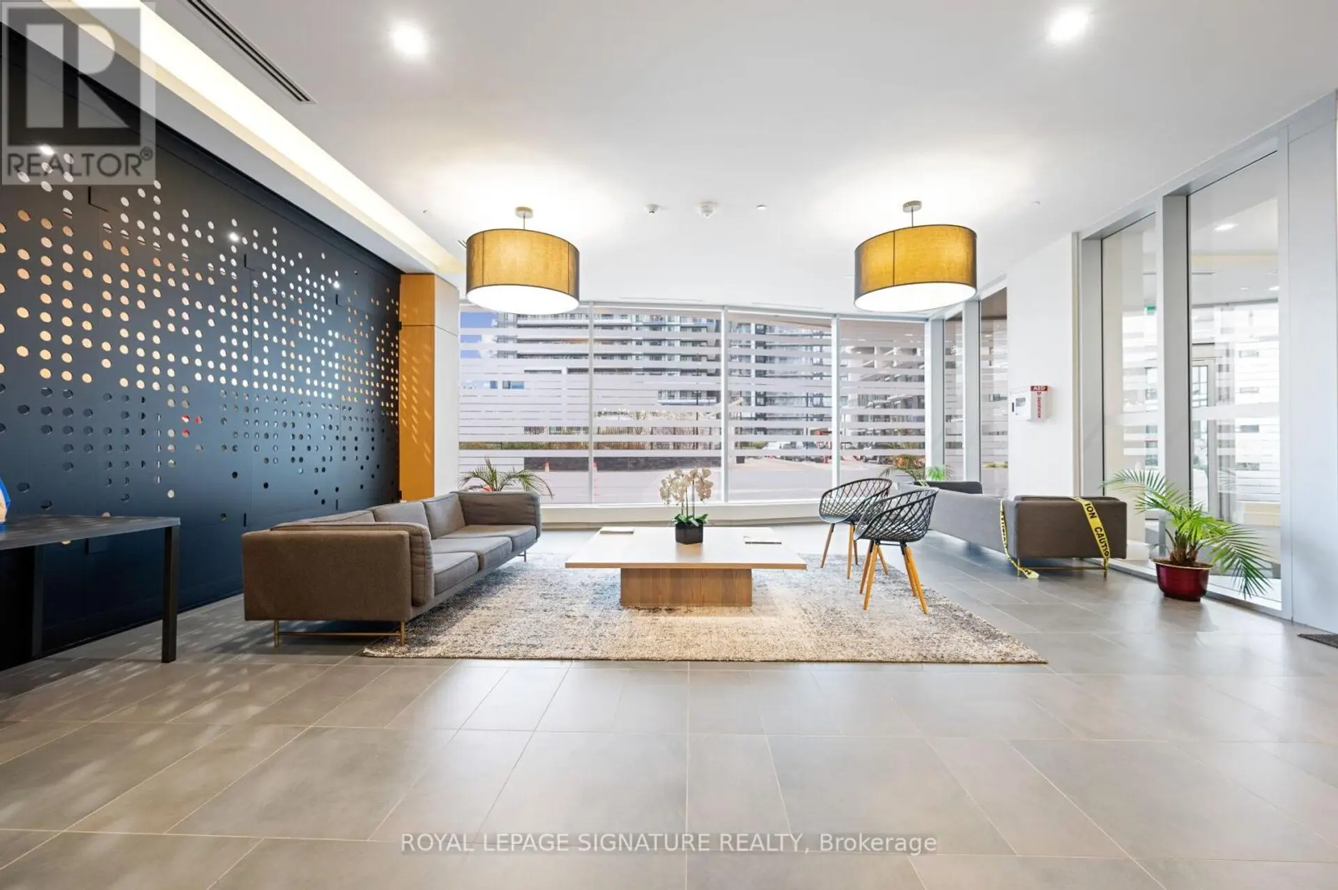 #1702 2520 EGLINTON AVENUE - Image 3