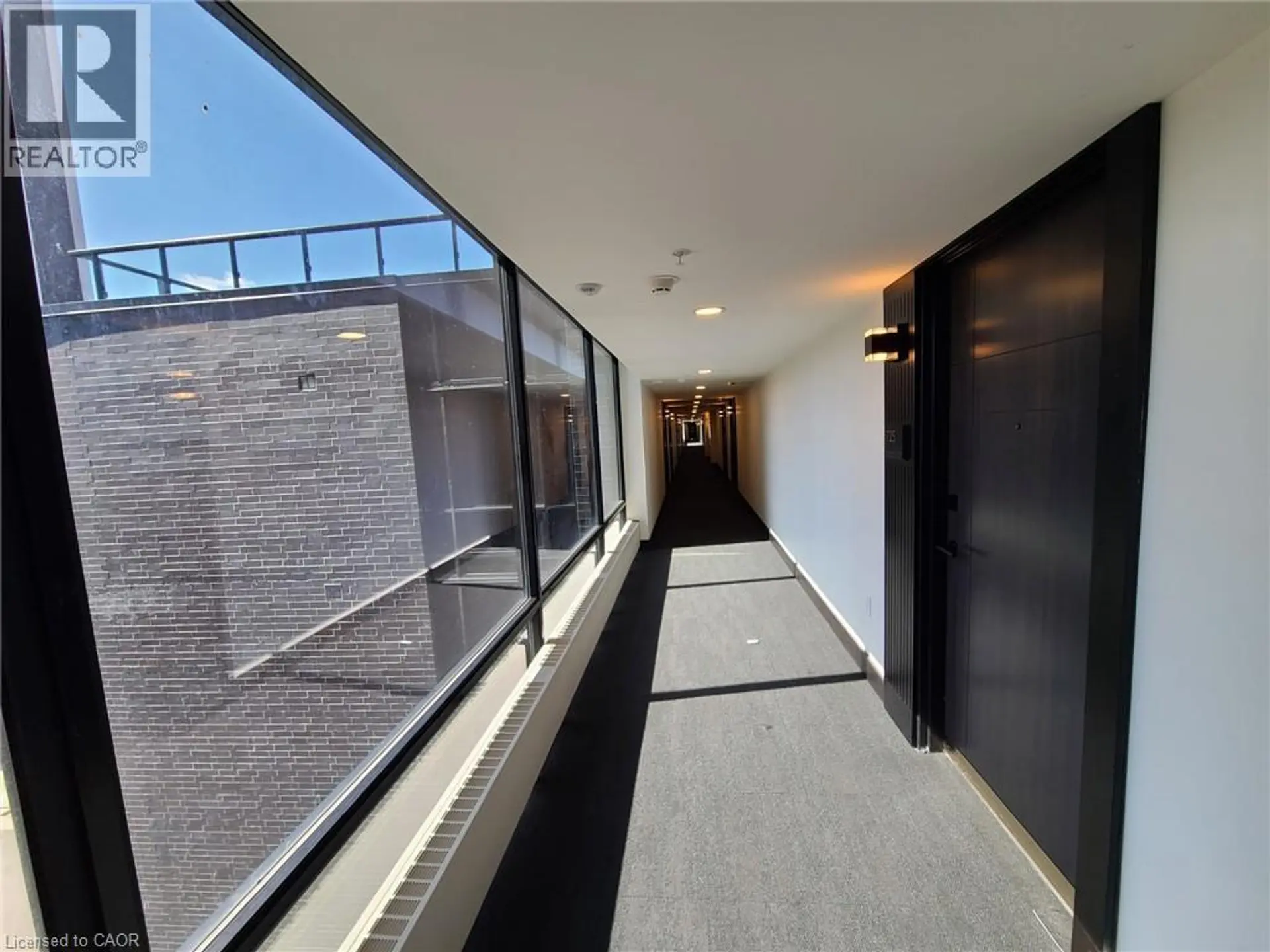 #725 145 COLUMBIA Street W - Image 6