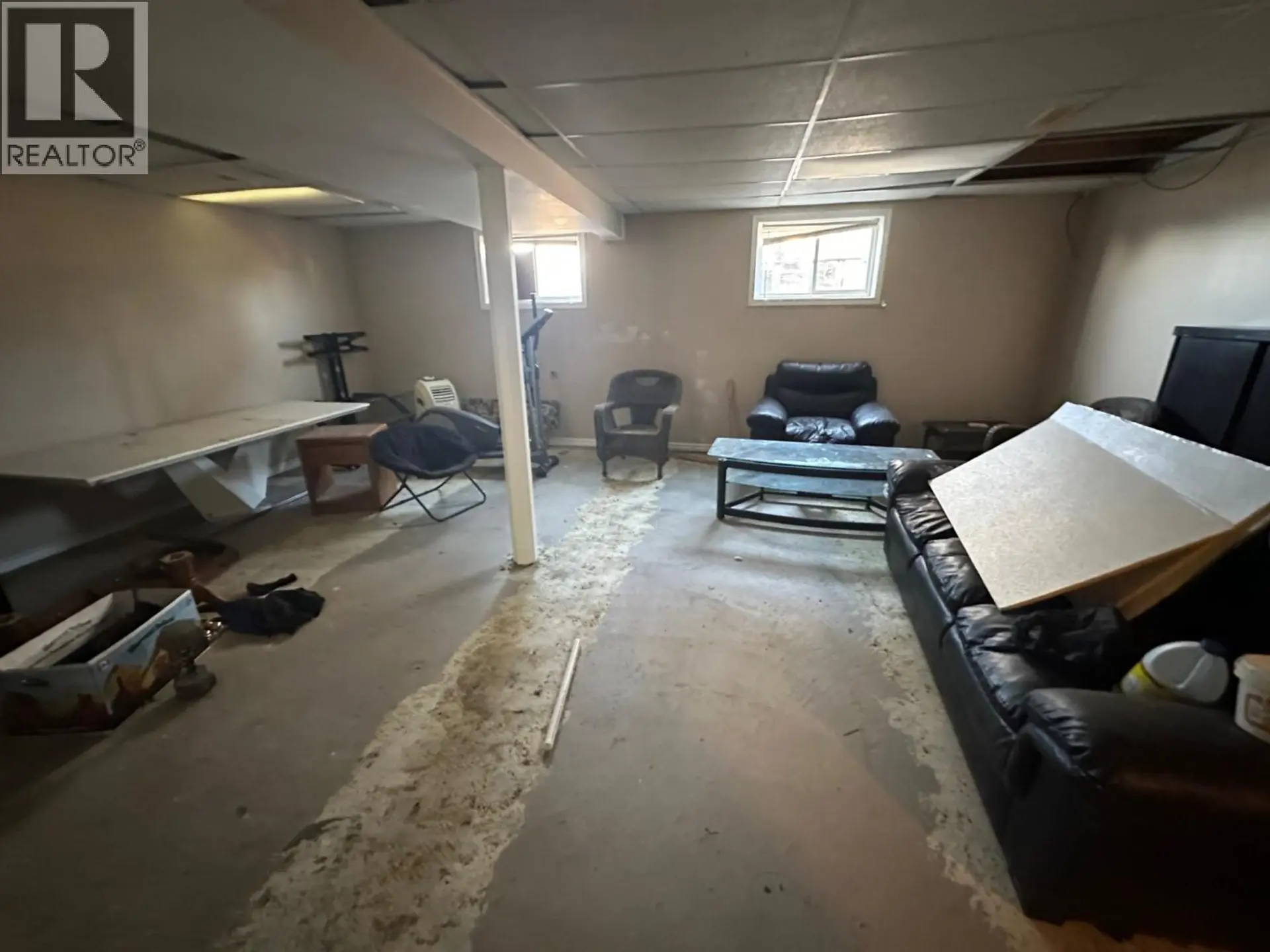 10239 98 STREET - Image 10