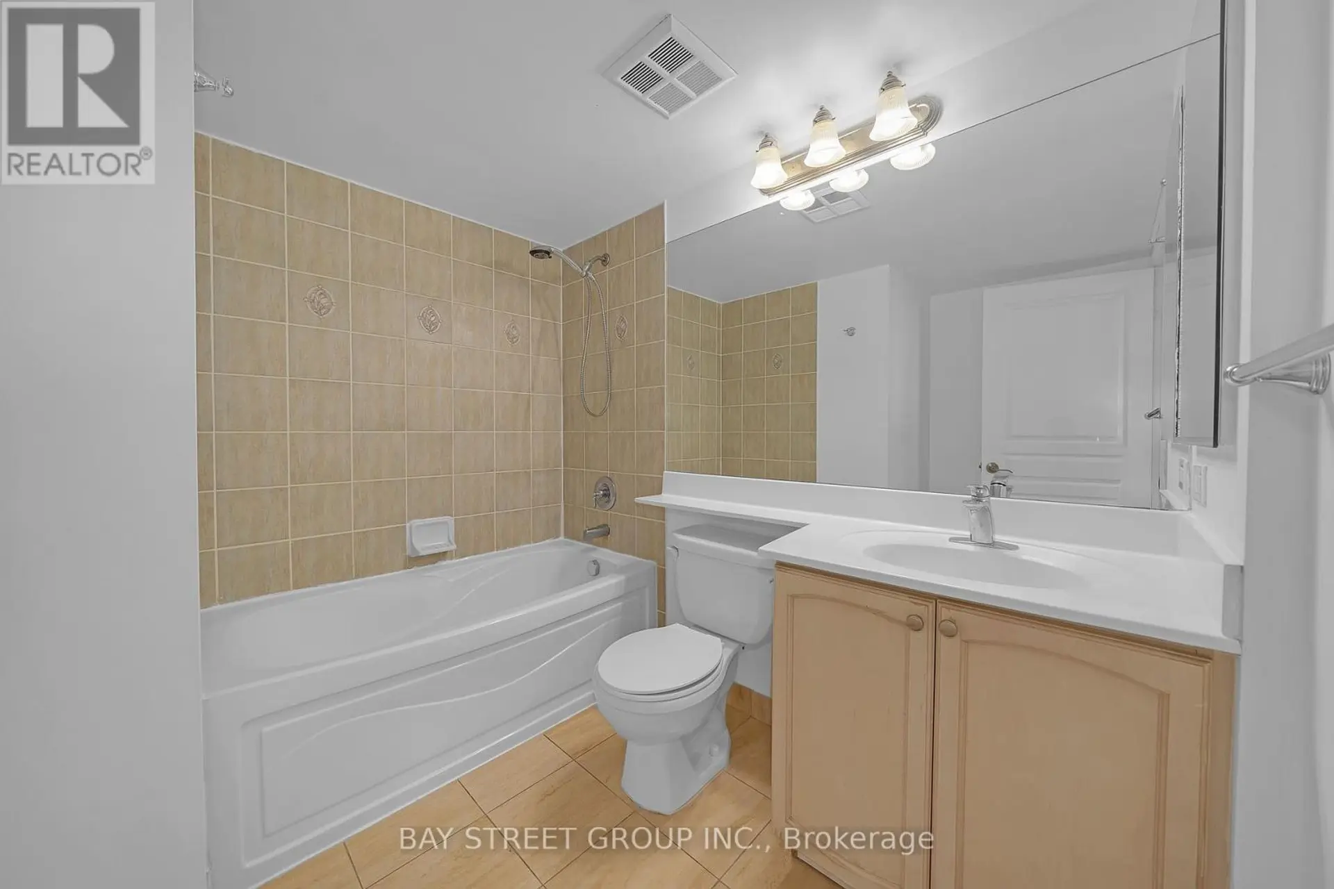 #2321 15 NORTHTOWN WAY - Image 14