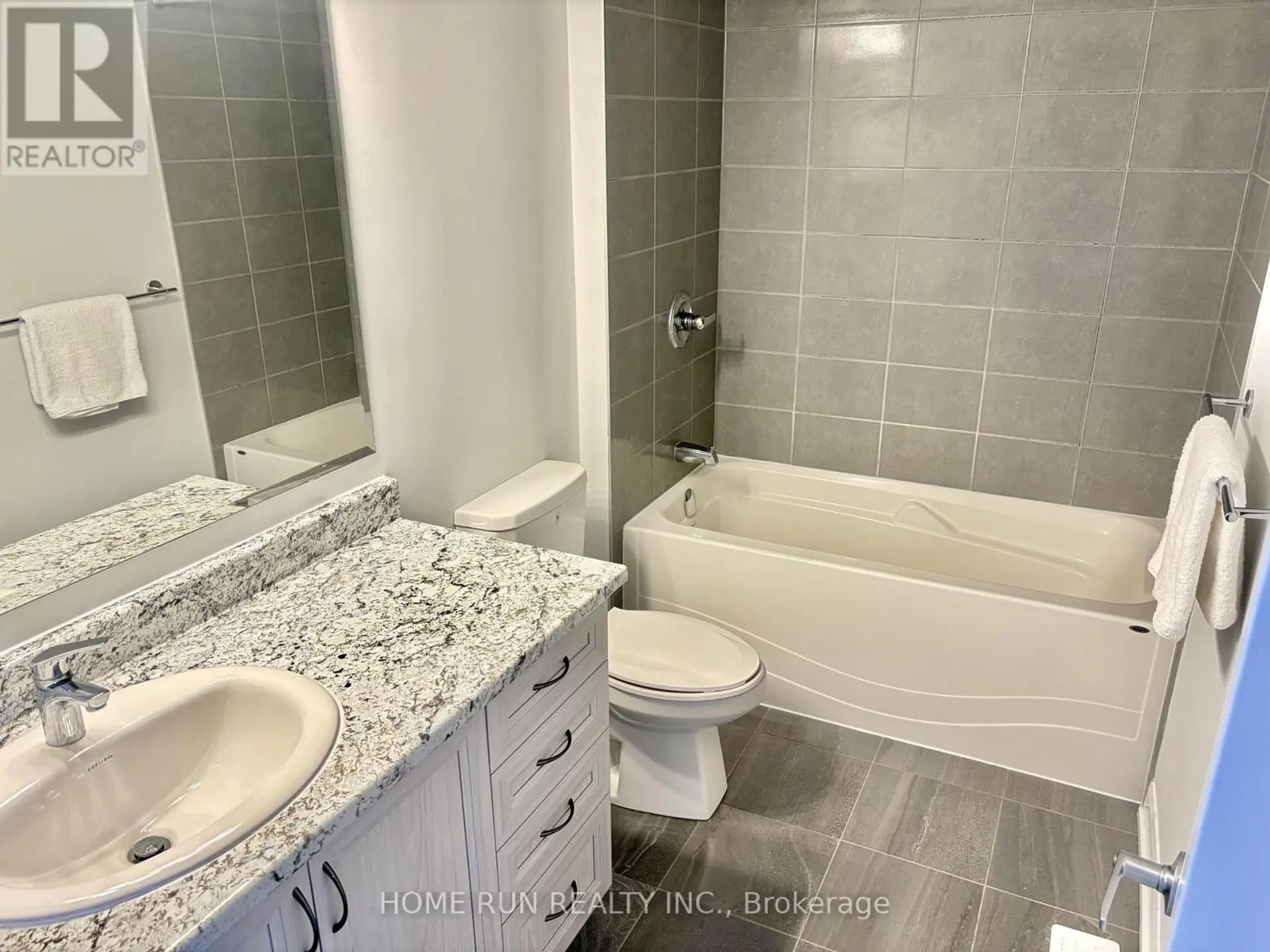 111 TEELIN CIRCLE - Image 13