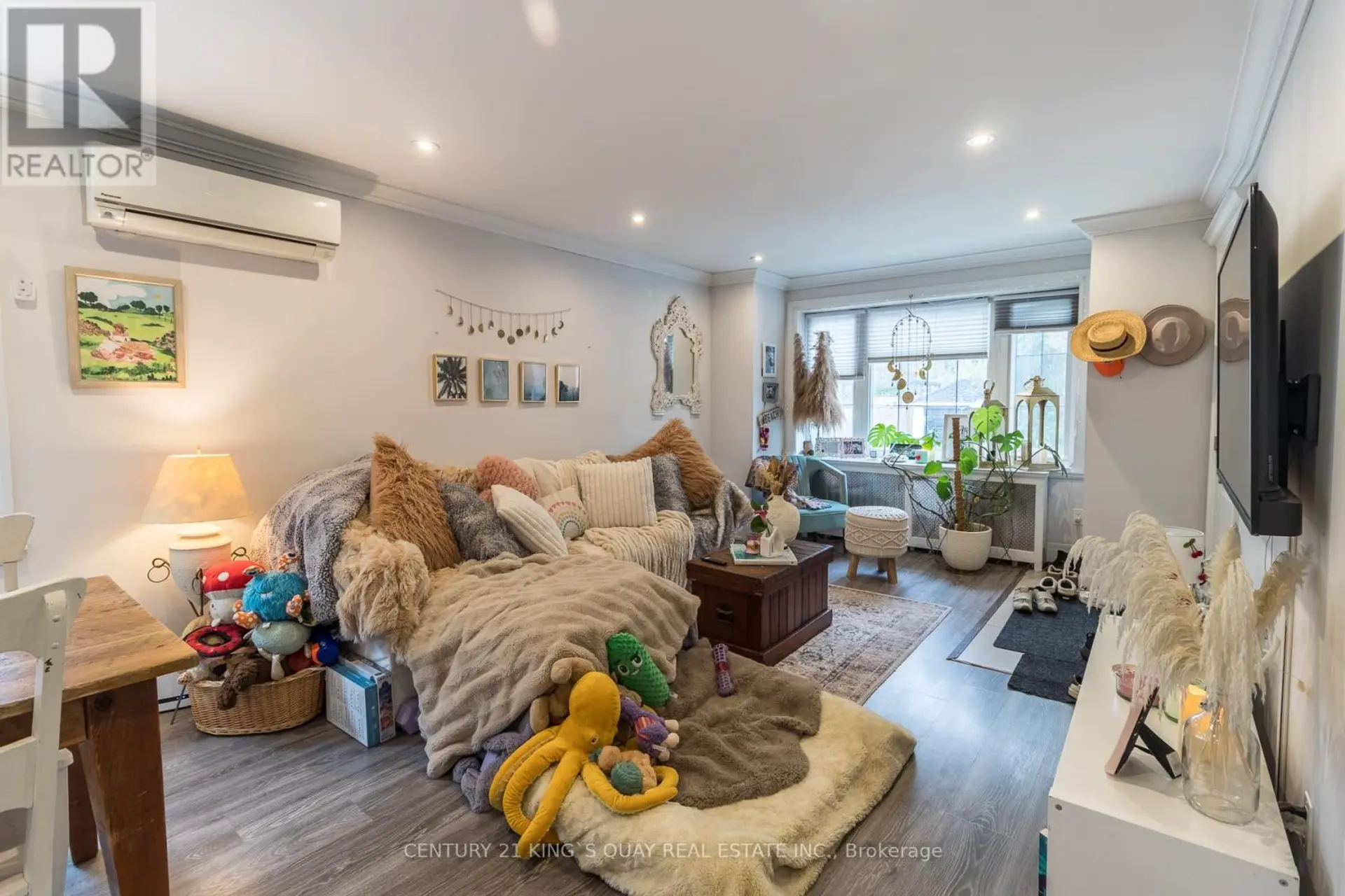 301 CLEVELAND STREET - Image 4