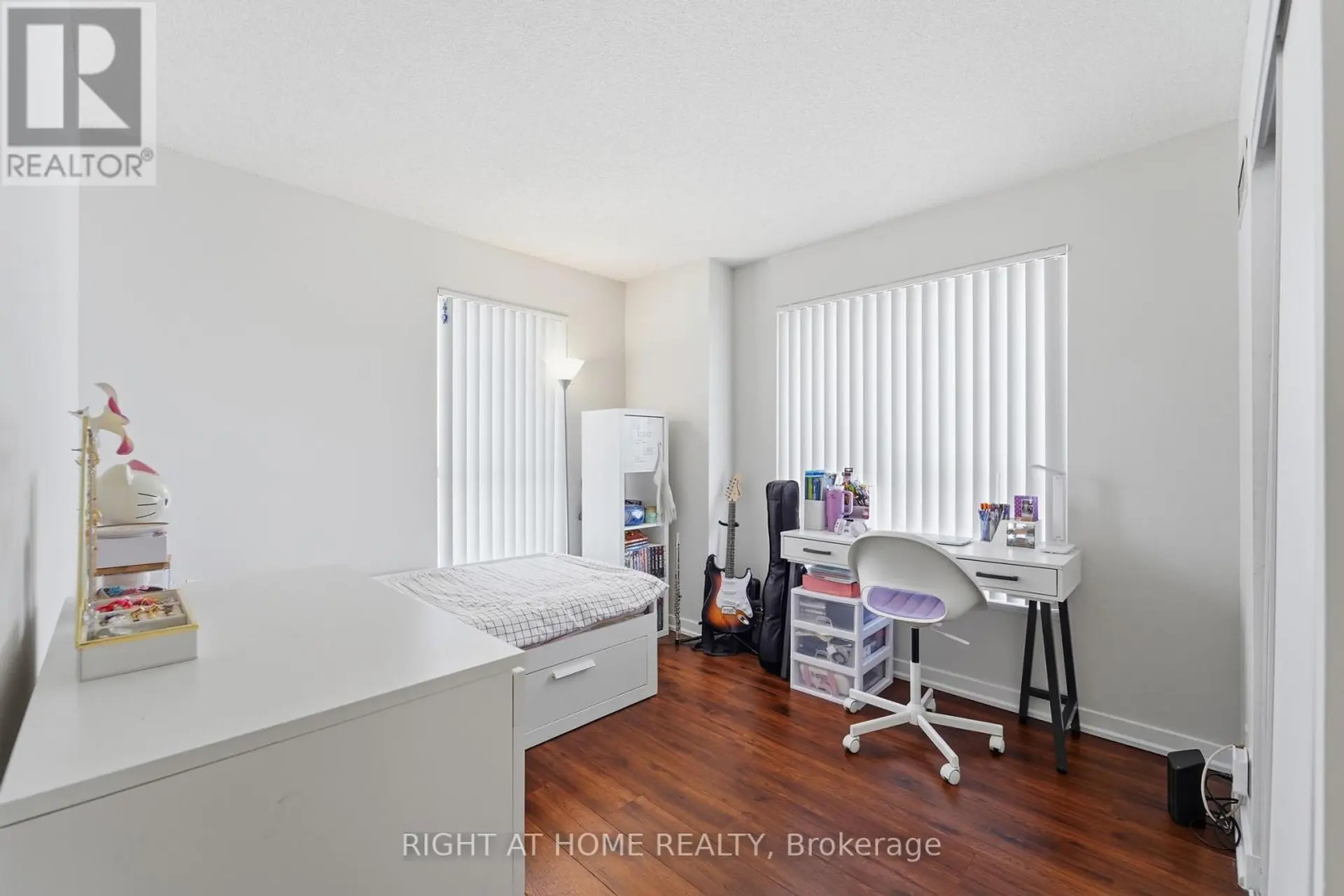 #1612 38 LEE CENTRE DRIVE - Image 10