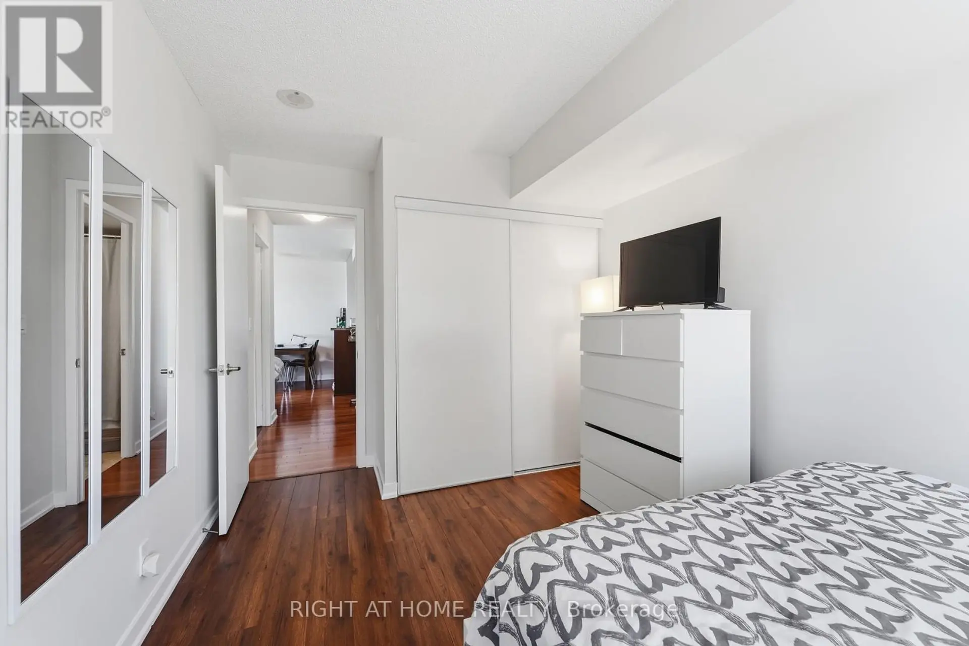 #1612 38 LEE CENTRE DRIVE - Image 15