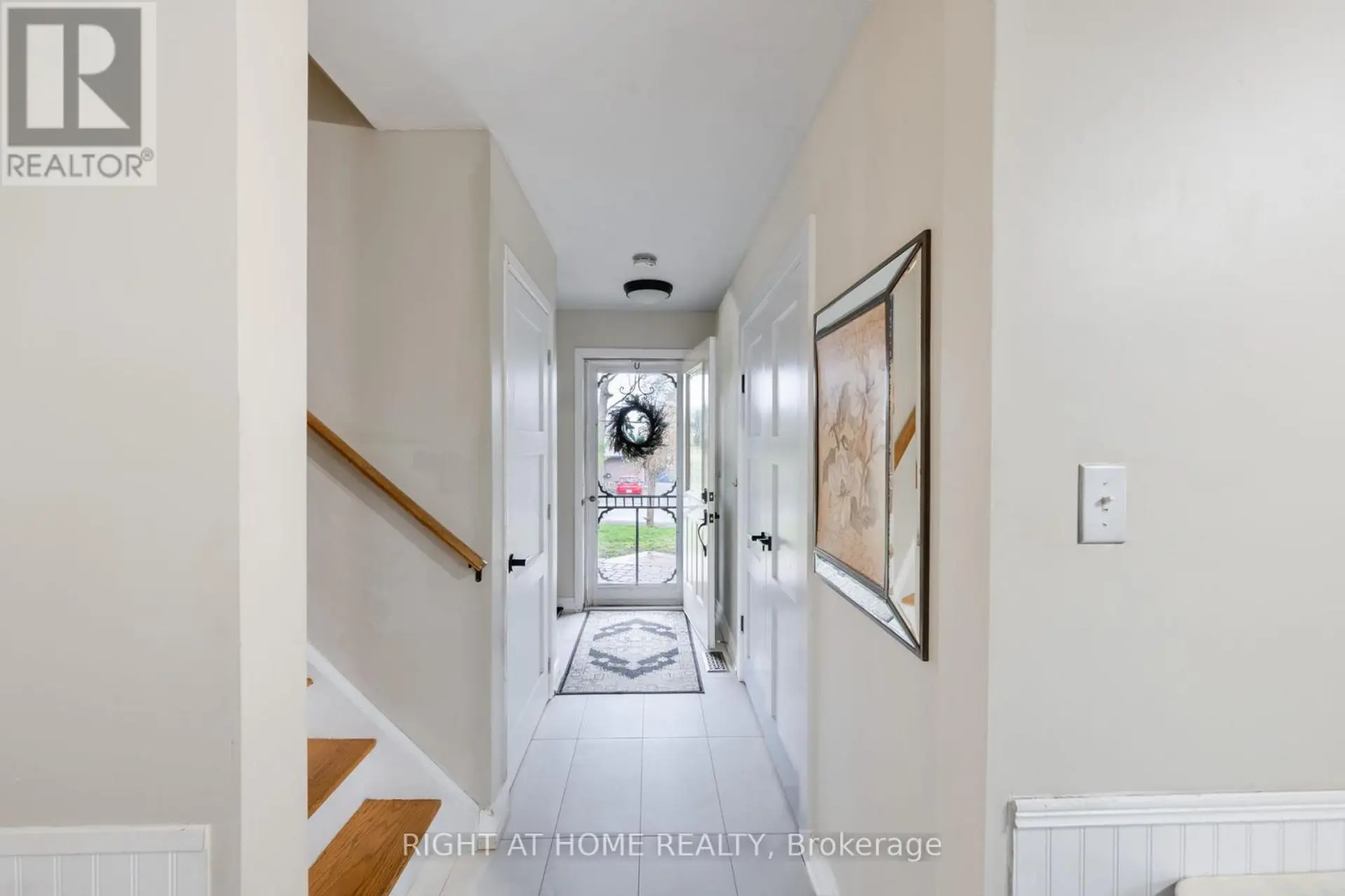 323 LINDAN AVENUE - Image 16