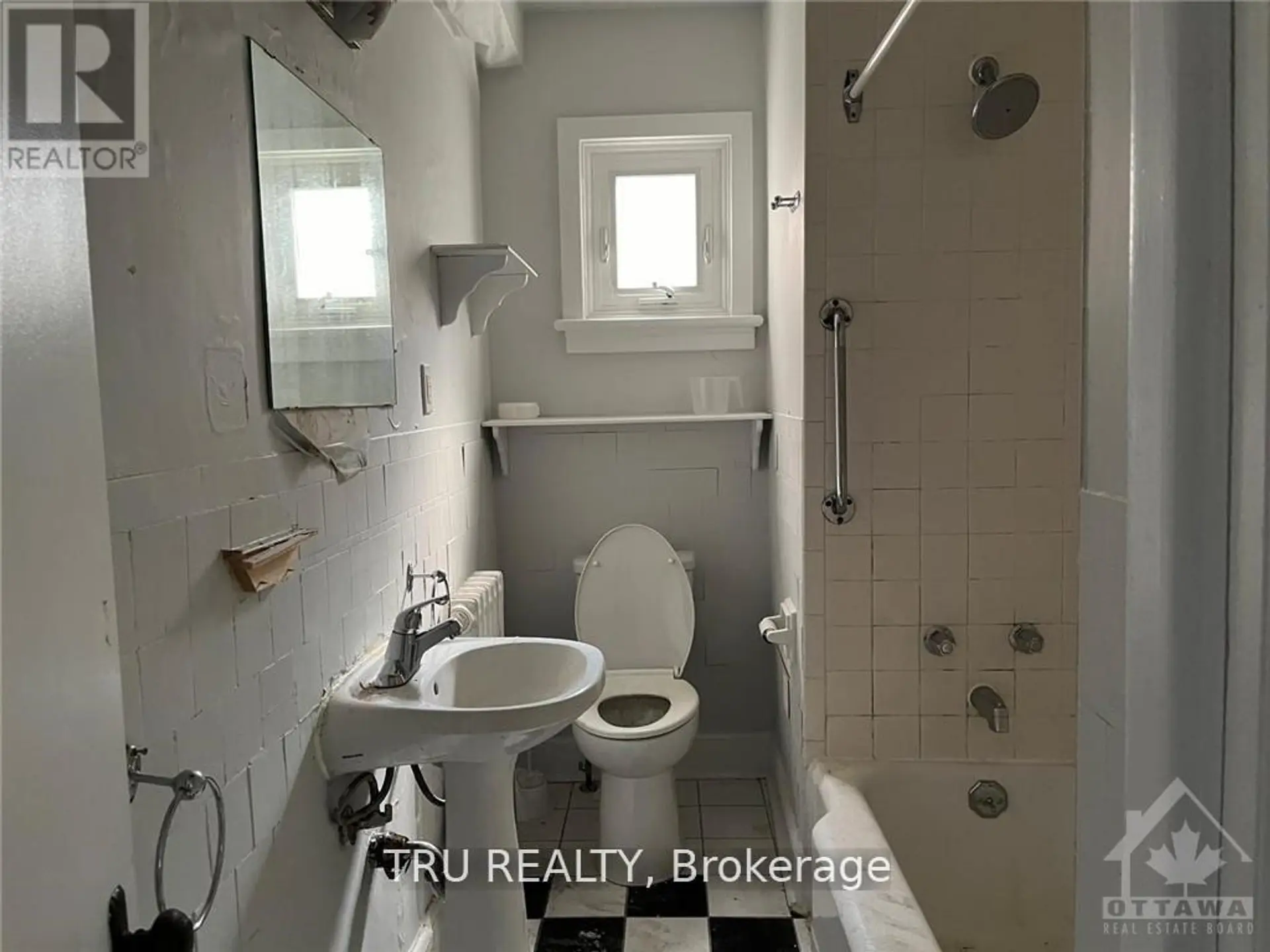 102 PUTMAN AVENUE - Image 13