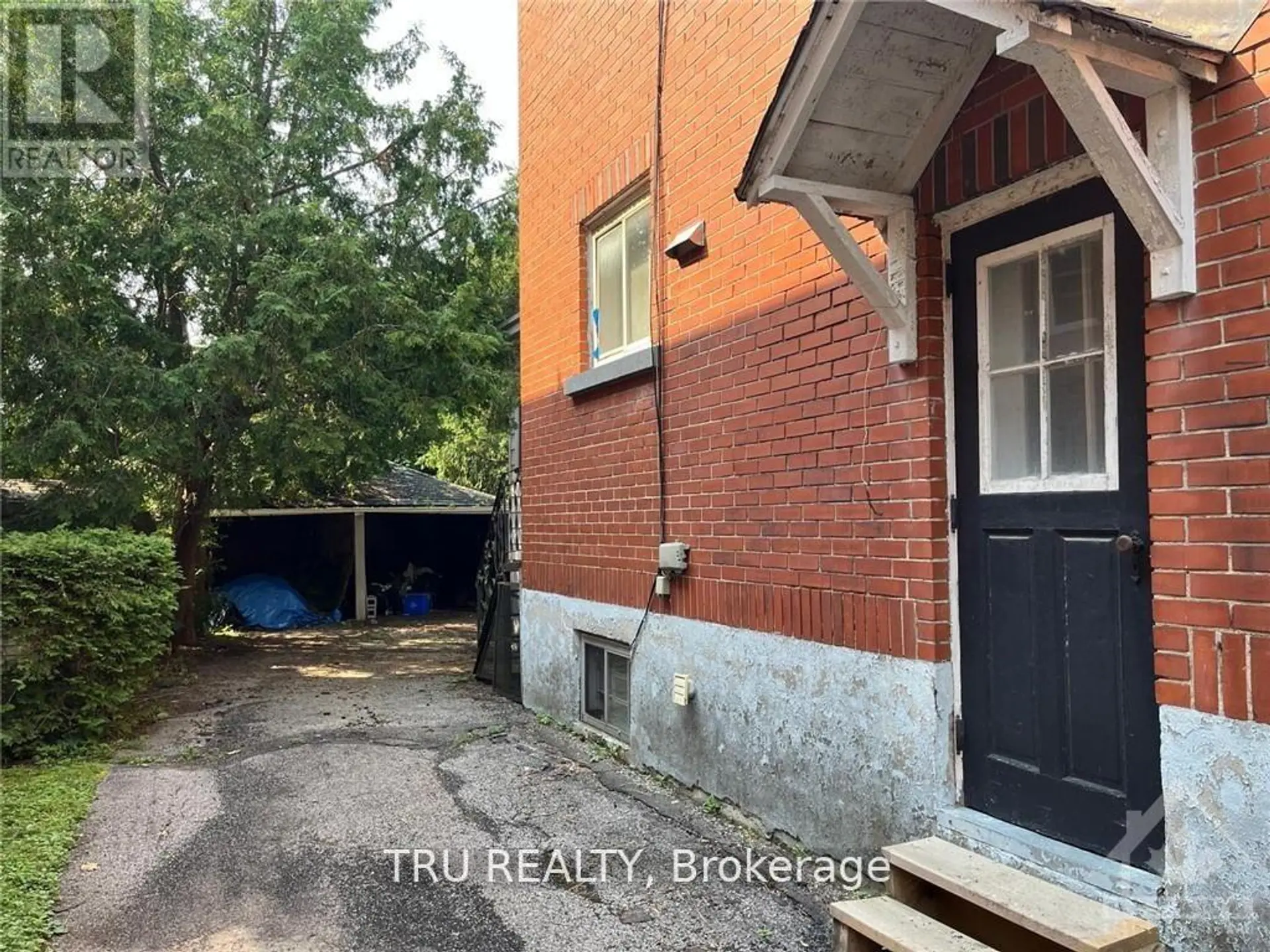 102 PUTMAN AVENUE - Image 5