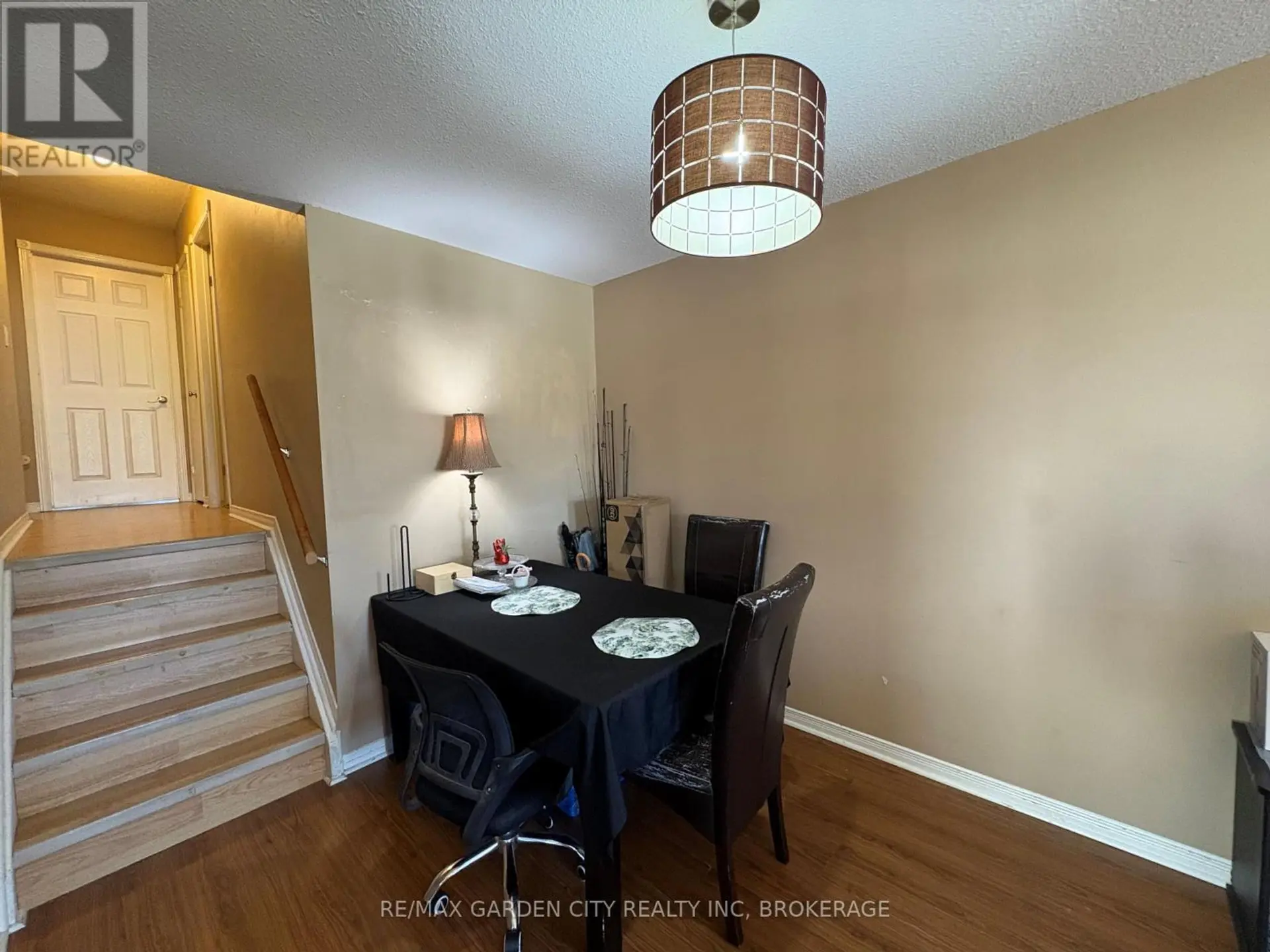 23 POPLAR CRESCENT - Image 5