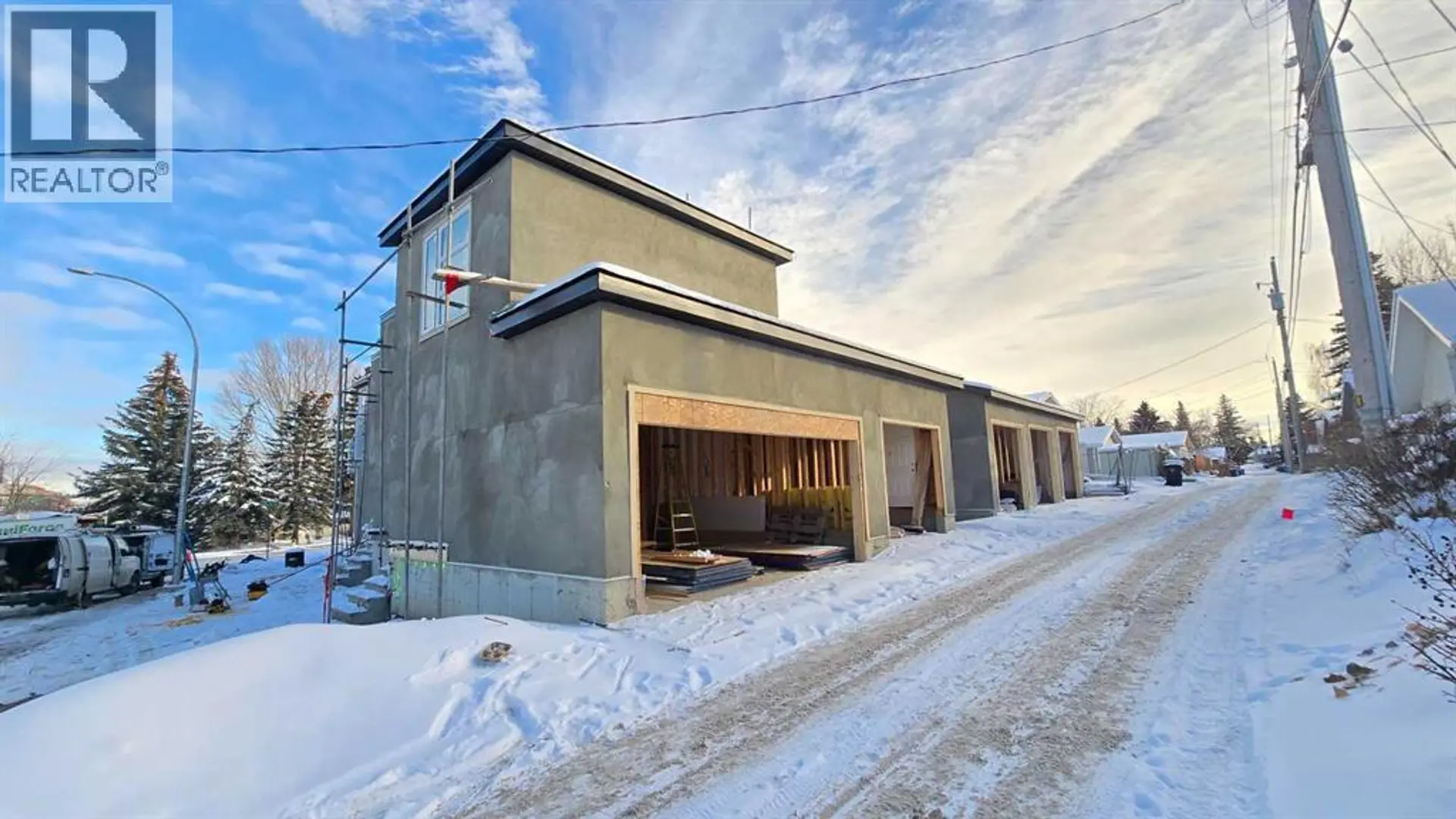 4767 Montana Crescent - Image 6