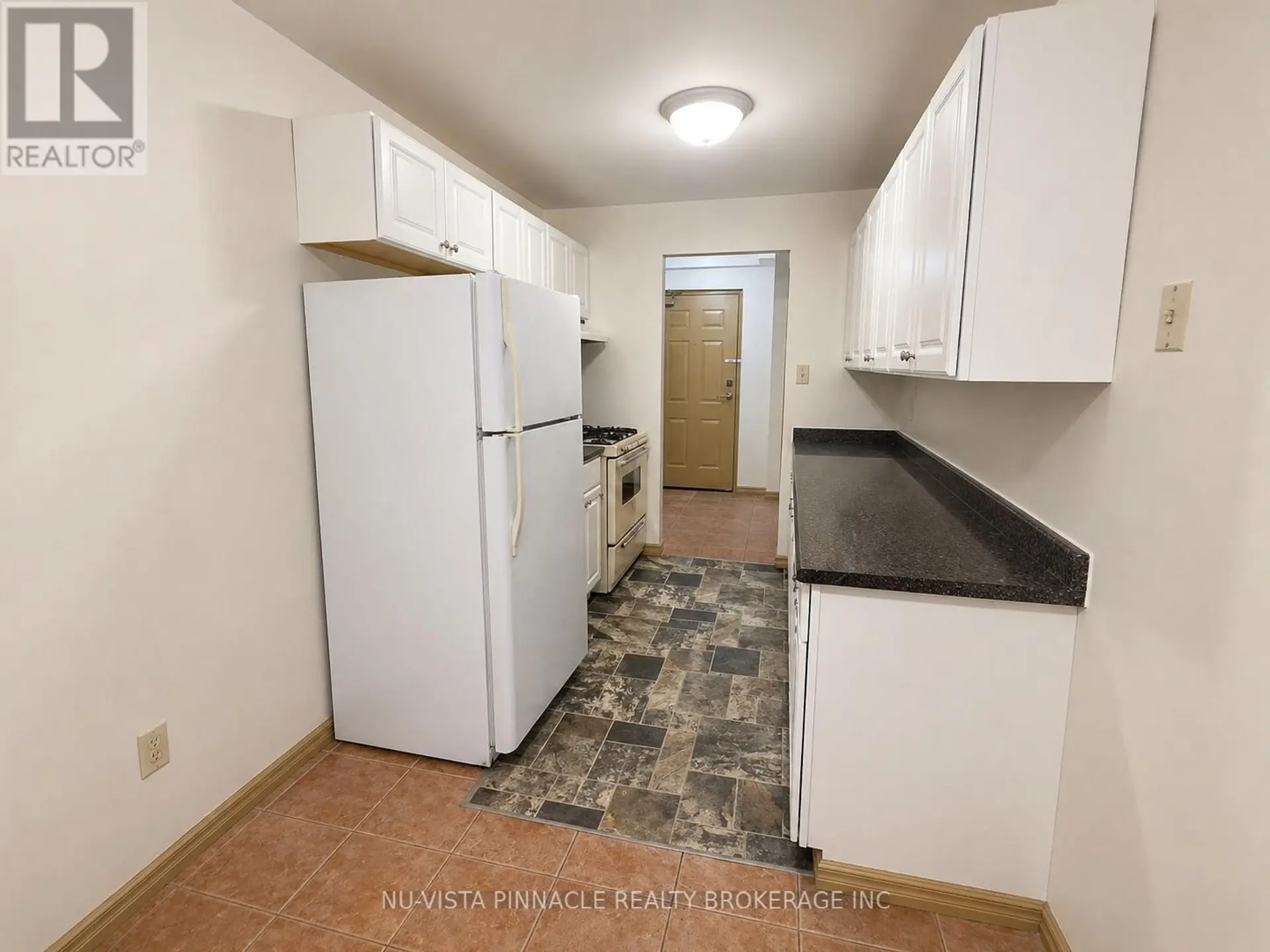 #B1 650 CHEAPSIDE STREET - Image 12