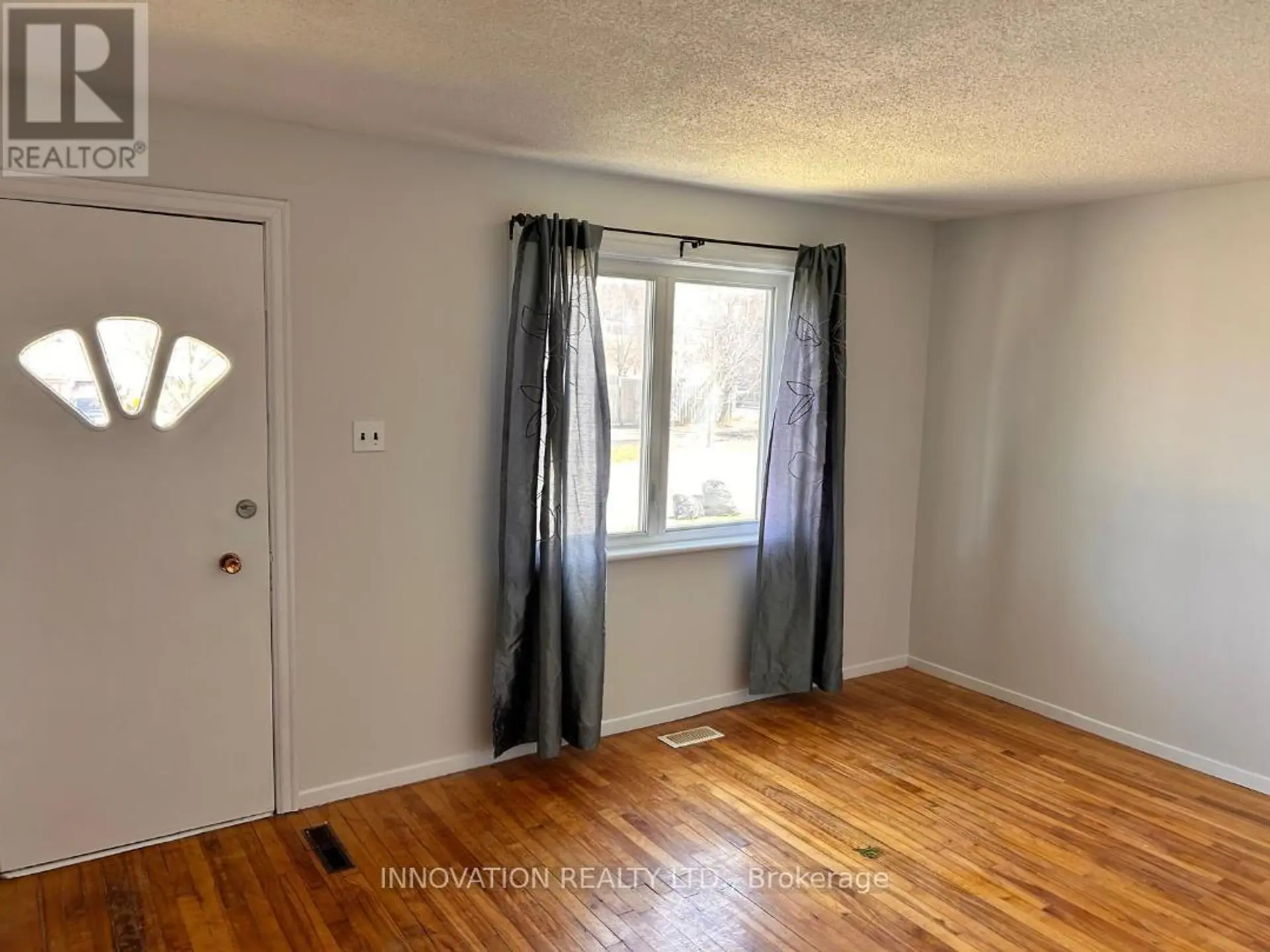 1146 GABRIEL STREET - Image 8