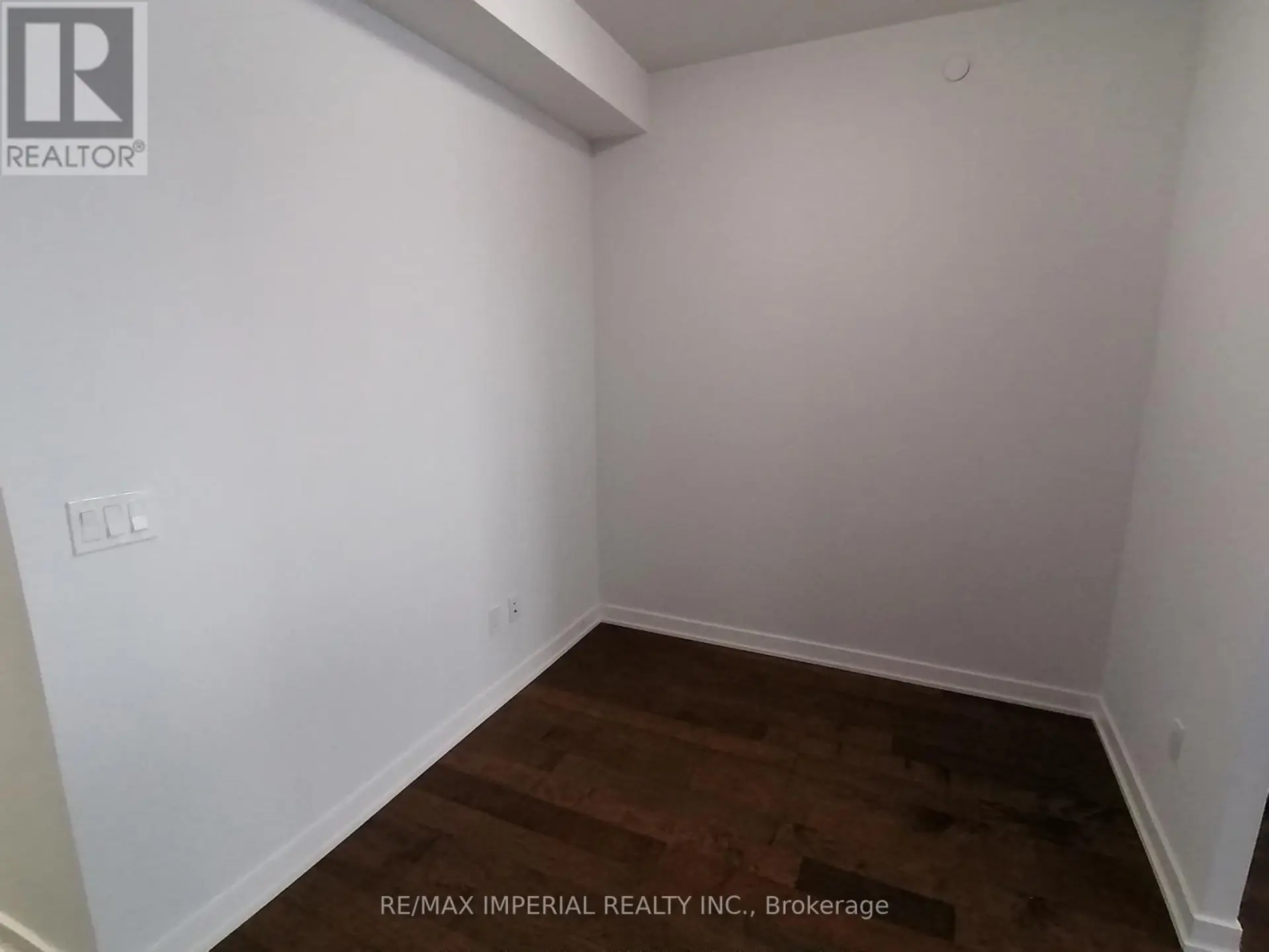 #1201 4655 GLEN ERIN DRIVE - Image 7