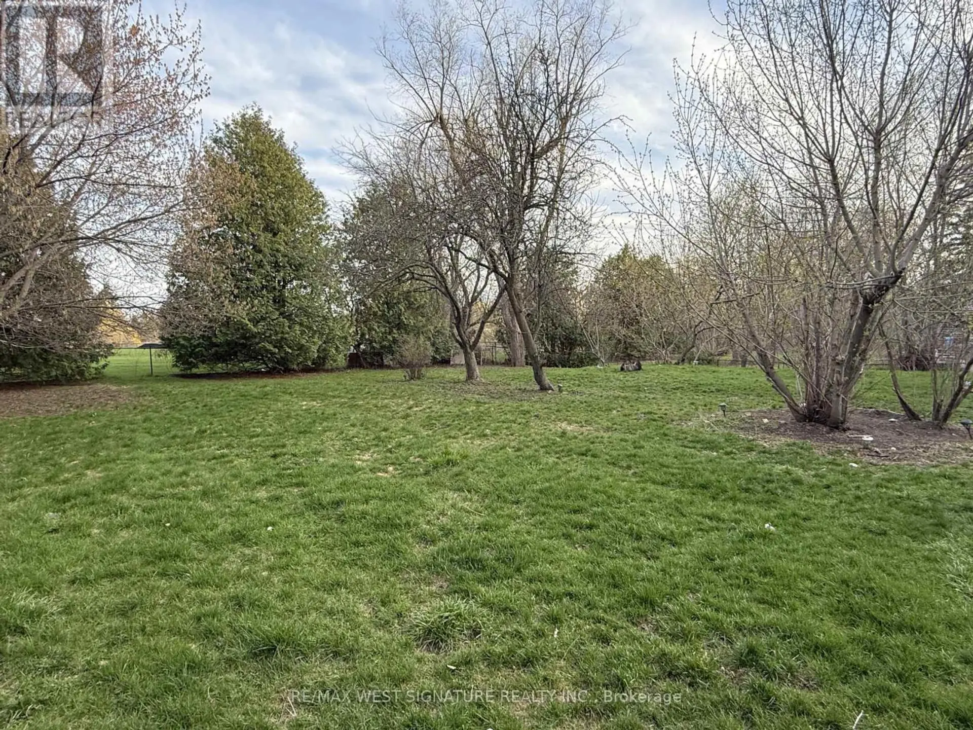 5841 KING ROAD - Image 2