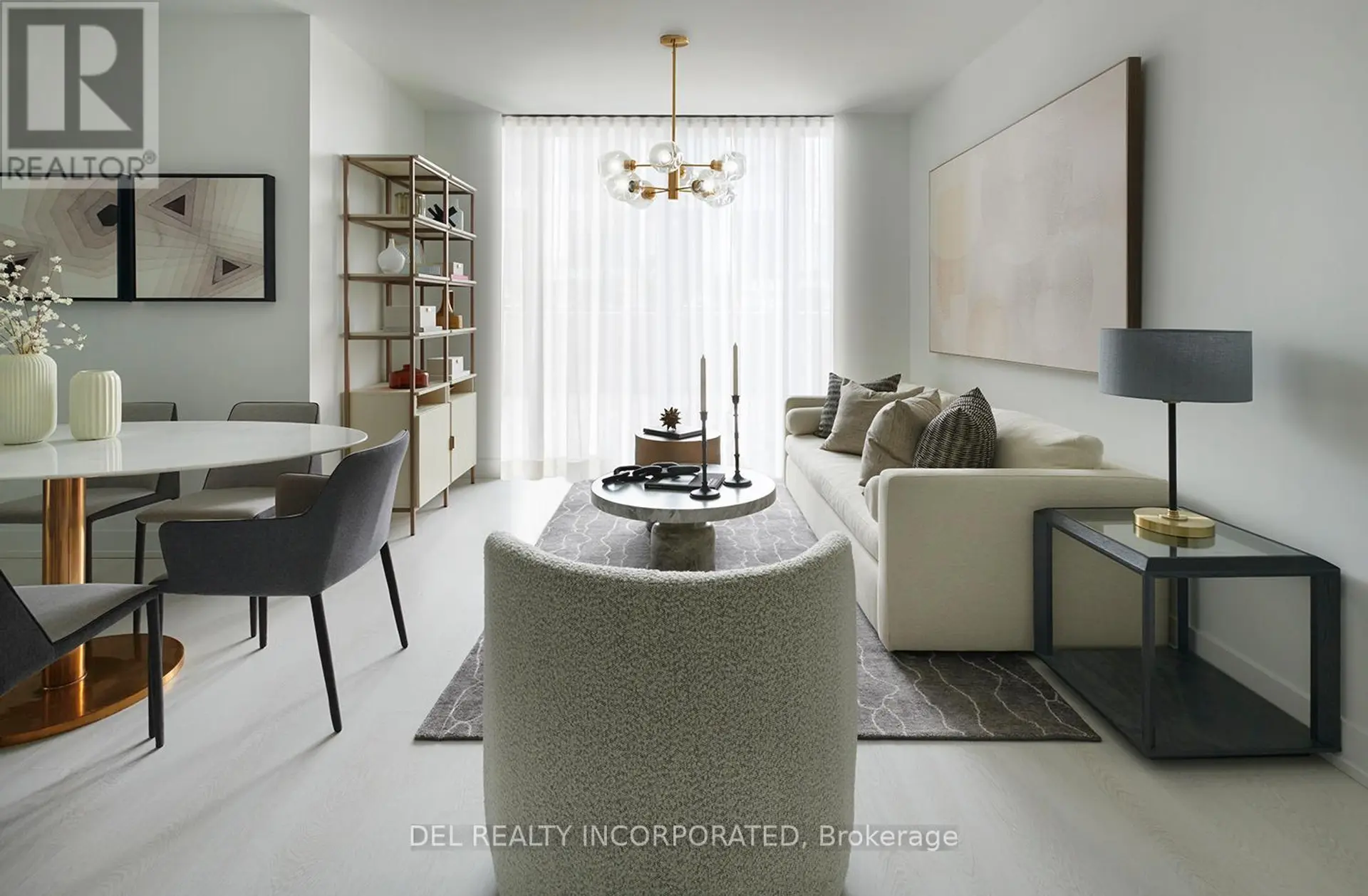 #214 30 INN ON THE PARK DRIVE - Image 7