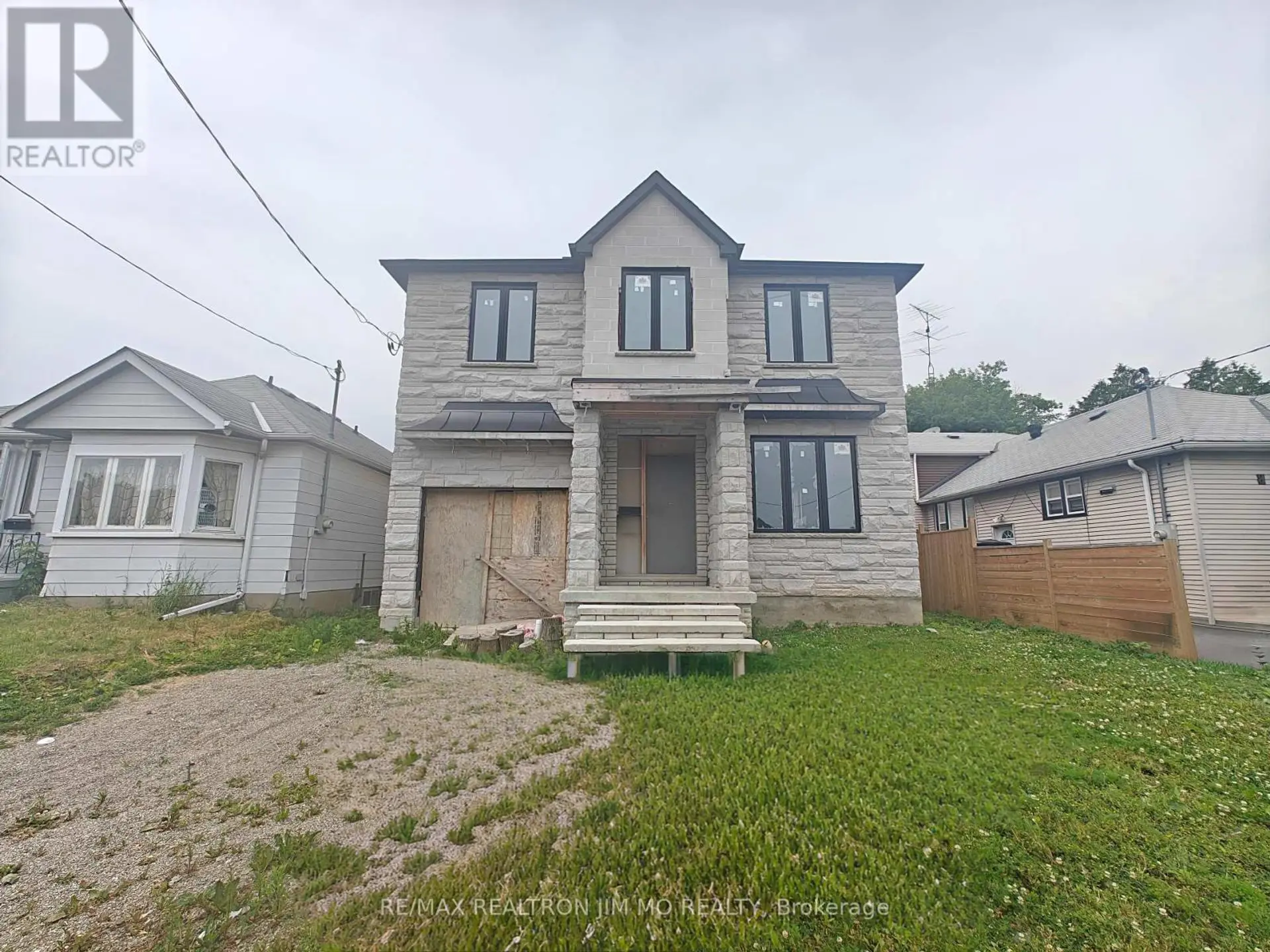 6 COTTON AVENUE - Image 1