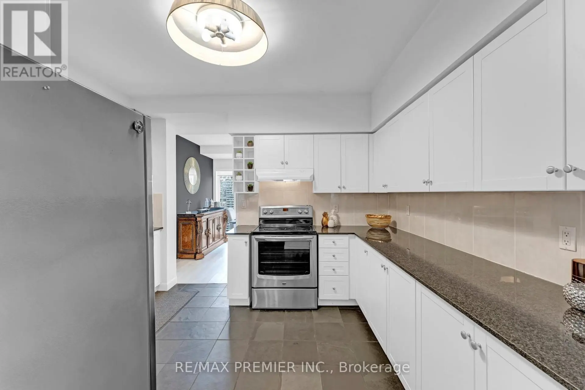 #4407 210 VICTORIA STREET - Image 6