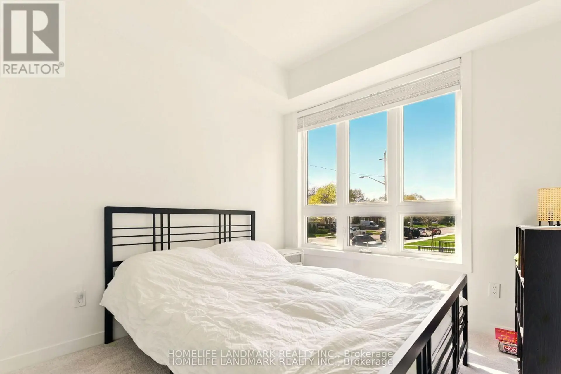 #2 4015 HICKORY DRIVE - Image 15