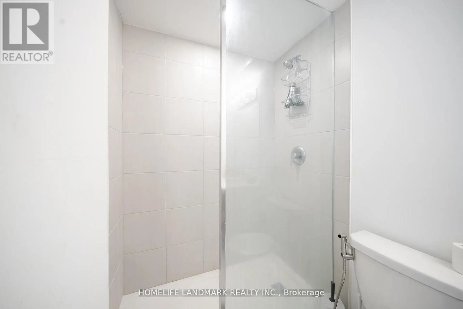 #2 4015 HICKORY DRIVE - Image 18
