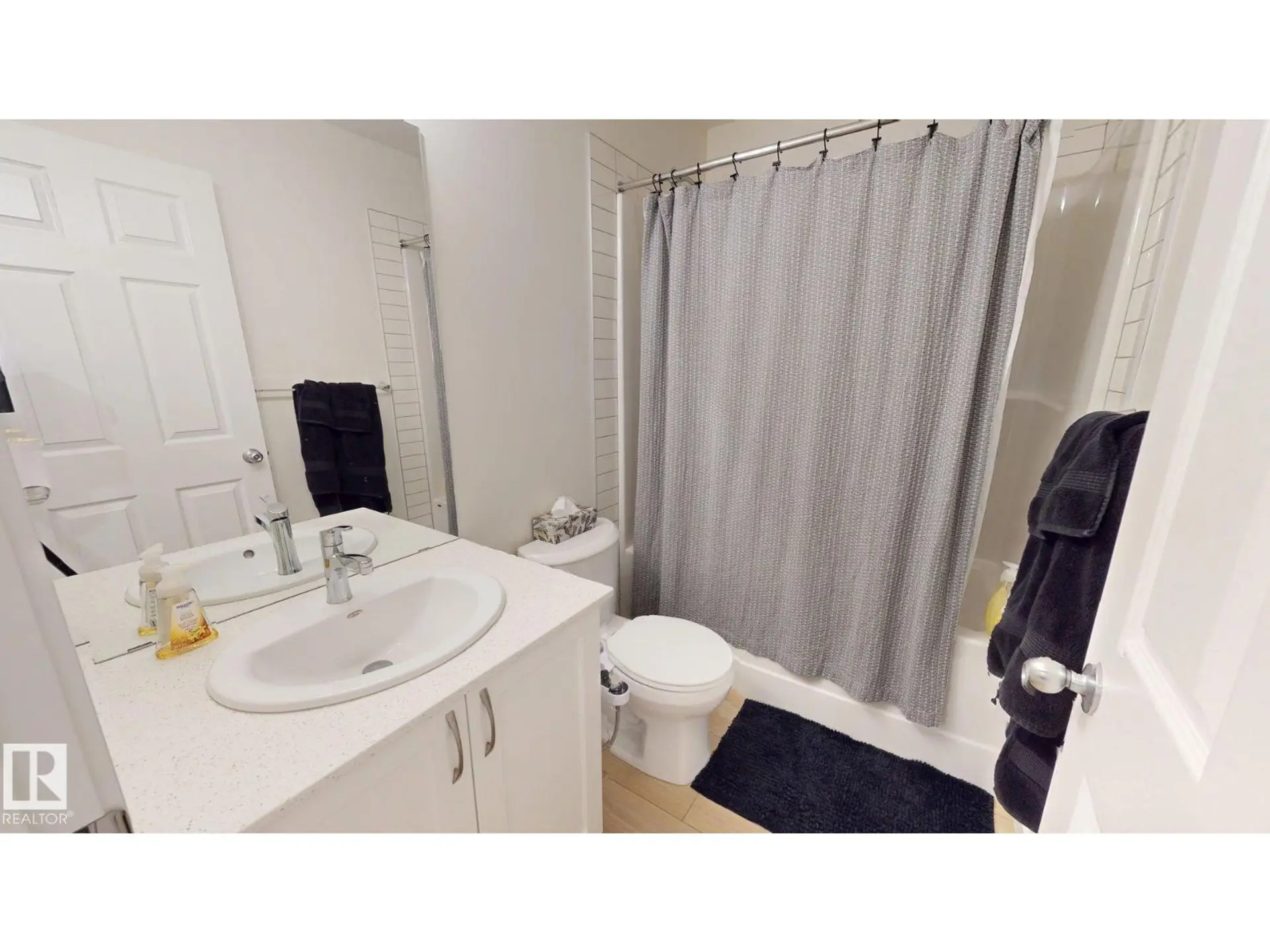 8723 183 AV NW NW - Image 14