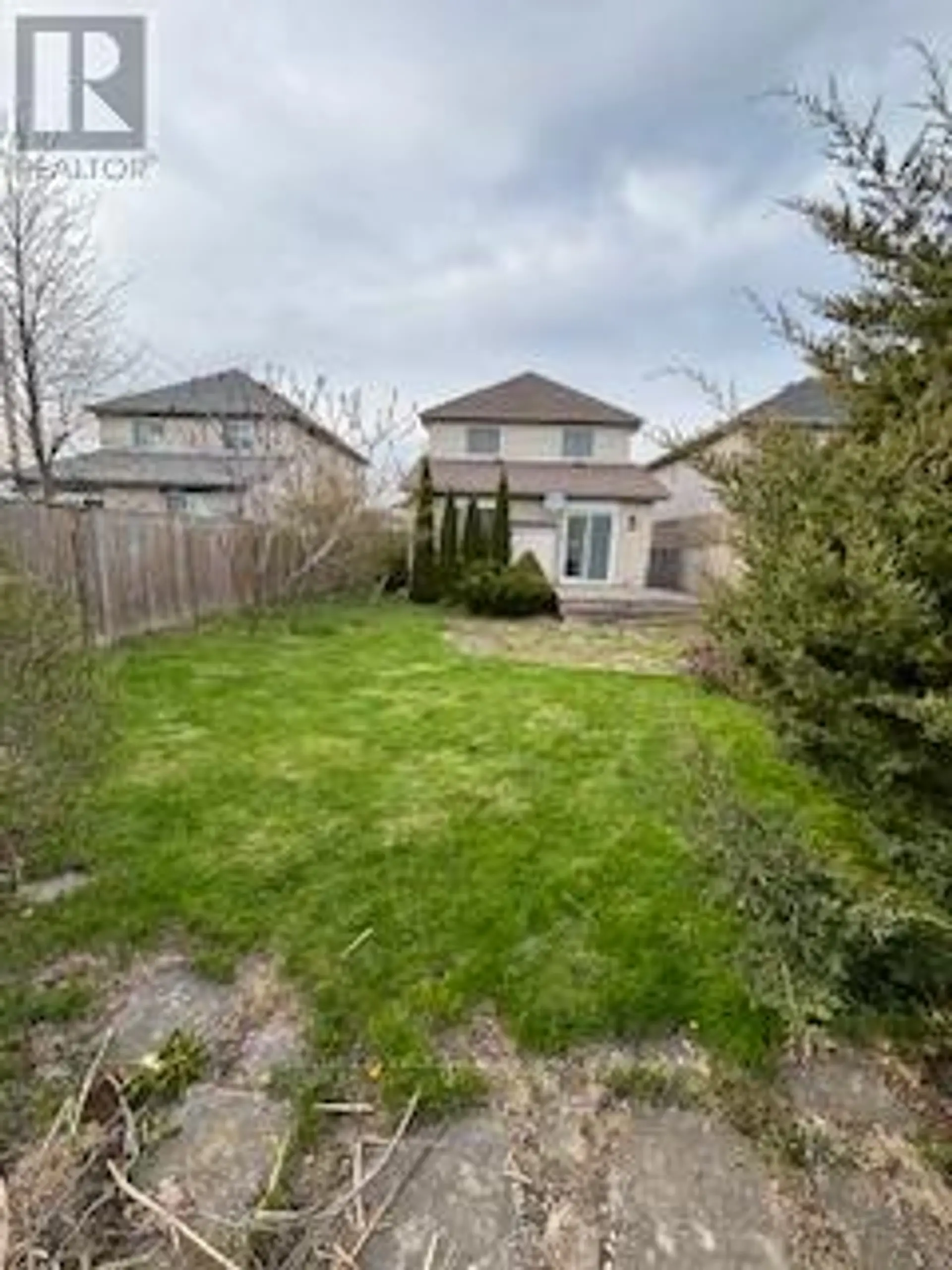 4 SOUTHGATE PARKWAY - Image 12