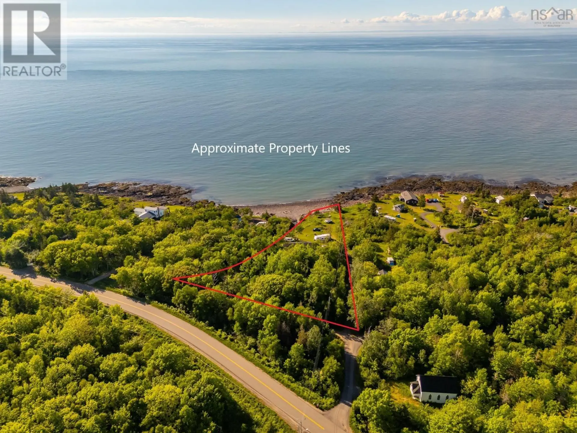 7 Sunset Avenue - Image 8