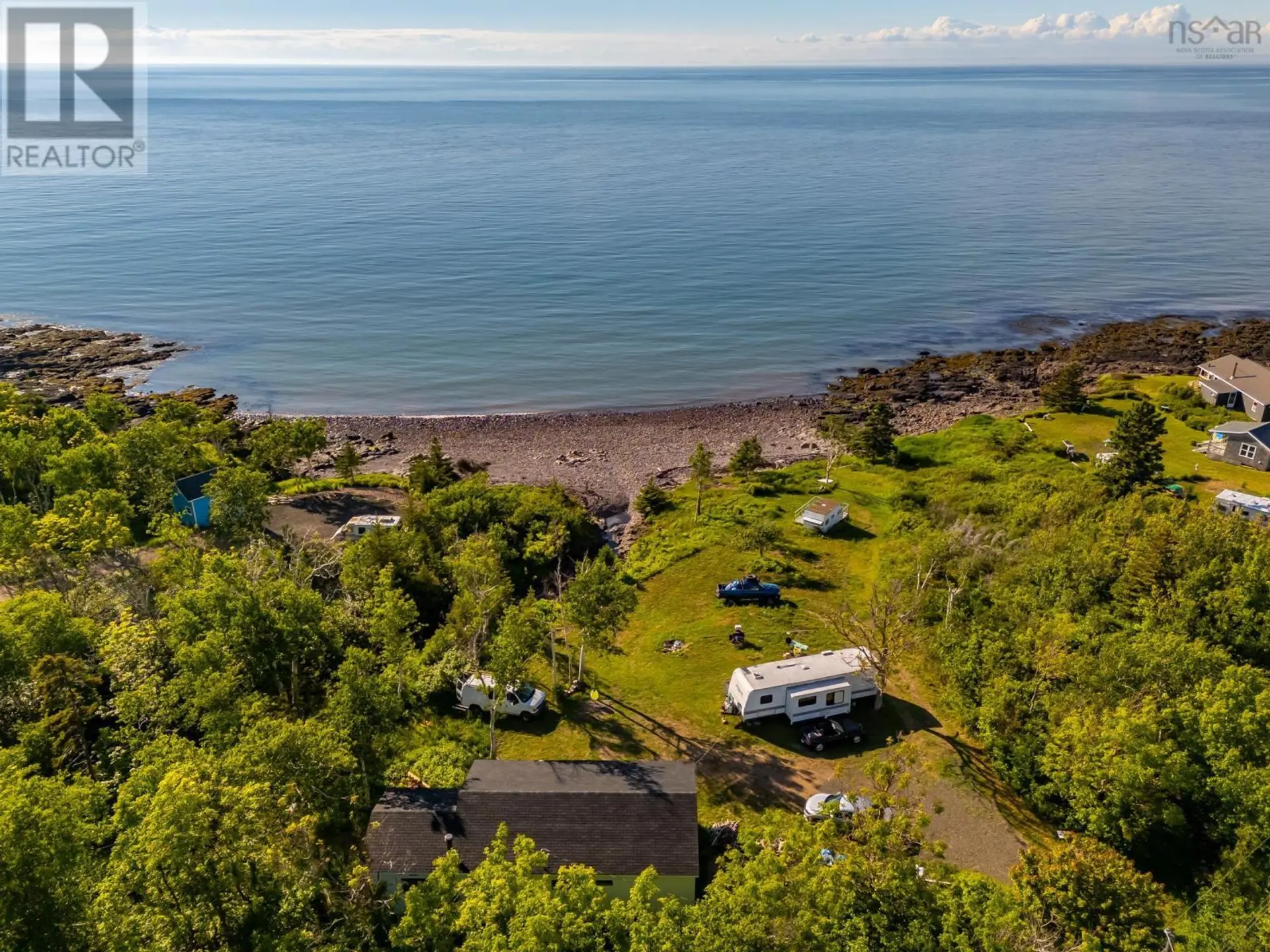 7 Sunset Avenue - Image 10