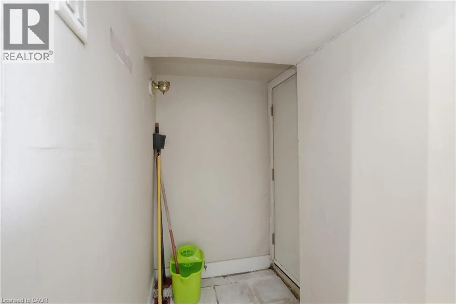 211 WEST Avenue N - Image 16
