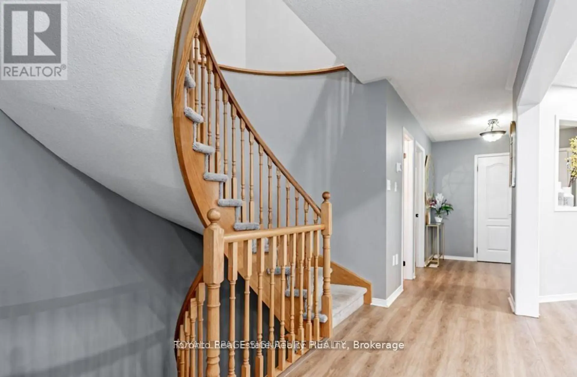 18 PRESTON AVENUE - Image 10