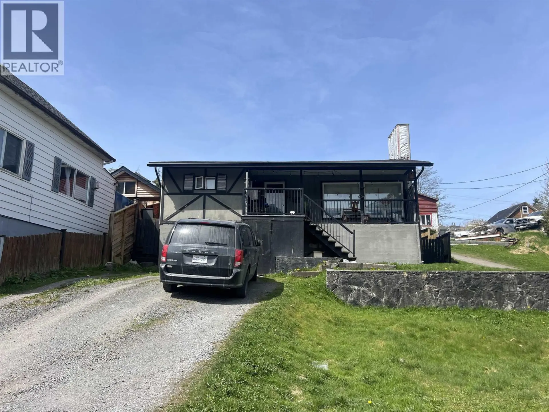 500 W 8TH AVENUE - Image 1