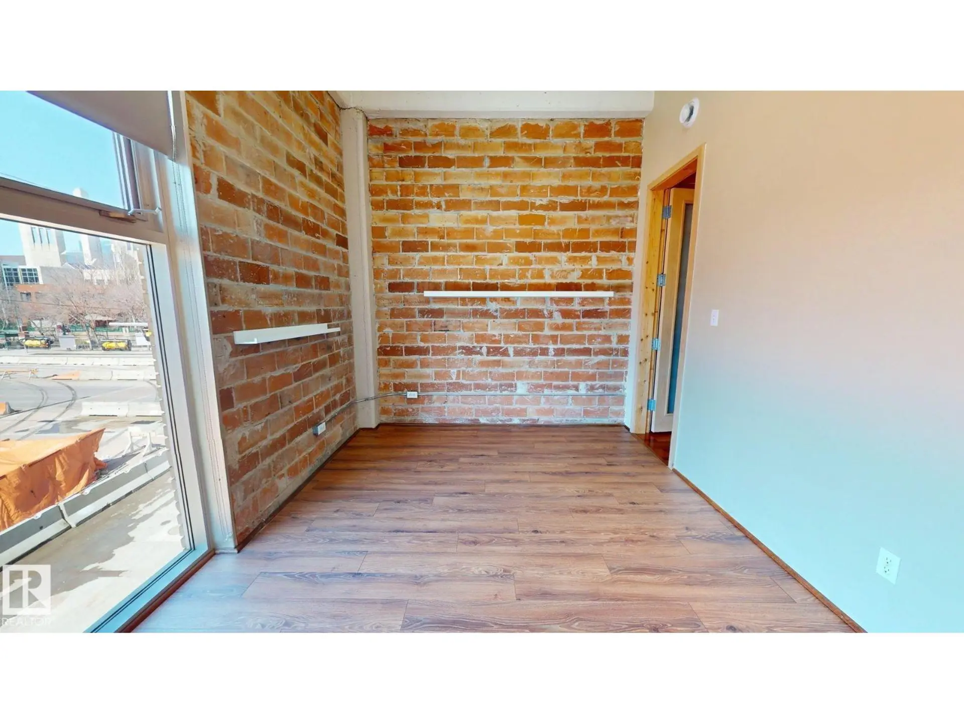 #241 10309 107 ST NW - Image 14