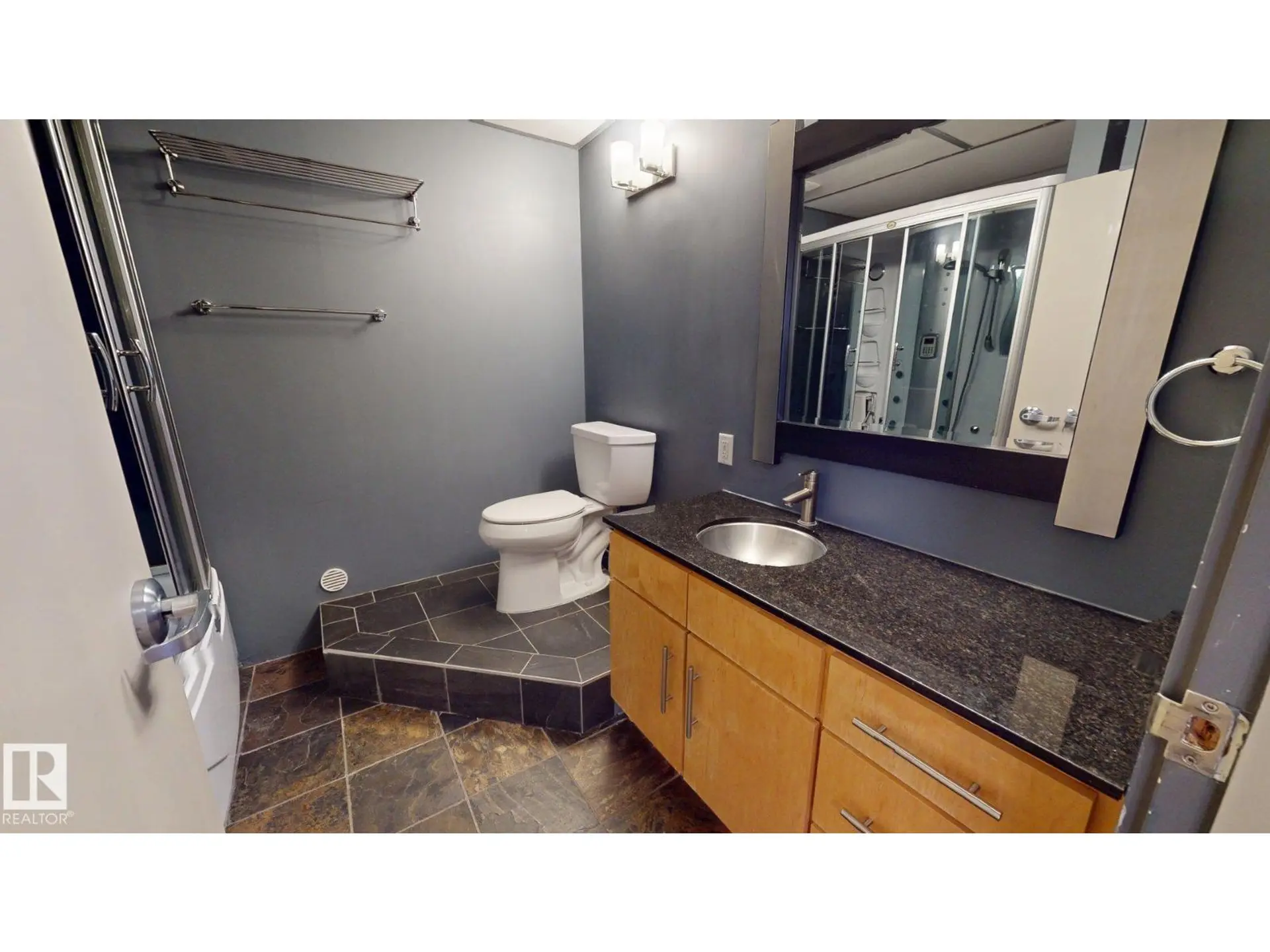 #241 10309 107 ST NW - Image 15