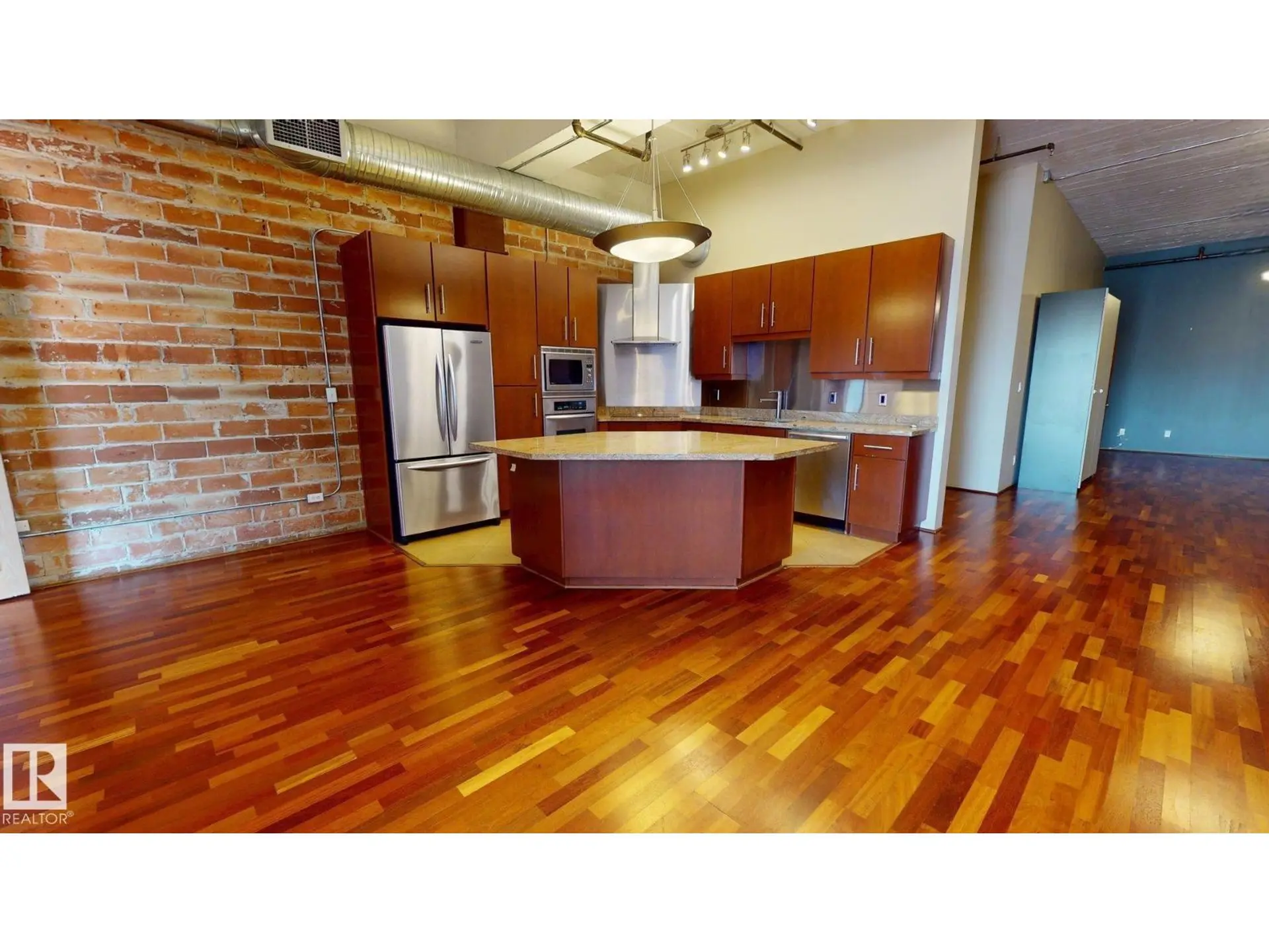 #241 10309 107 ST NW - Image 3