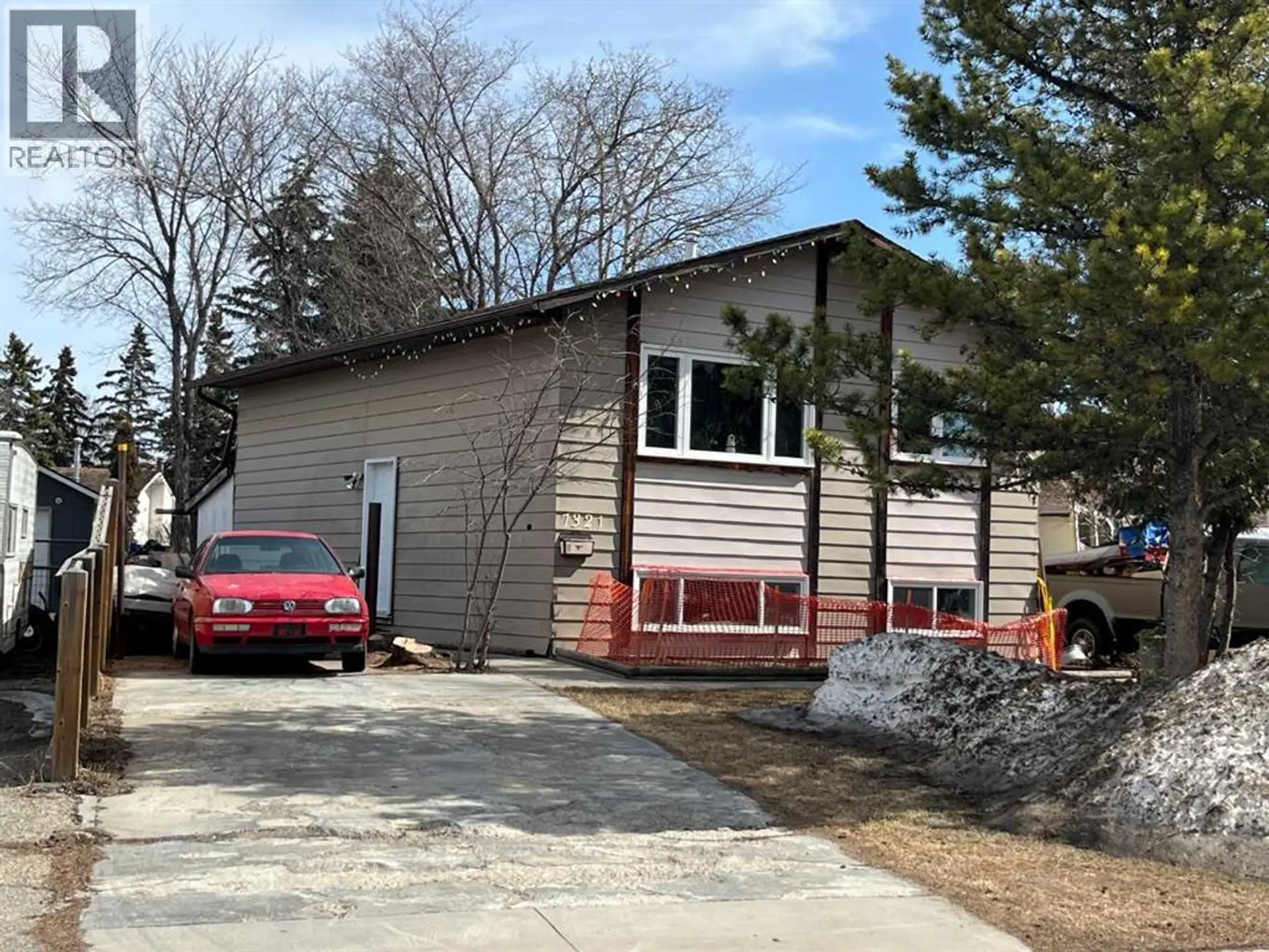 7321 99 Street - Image 1