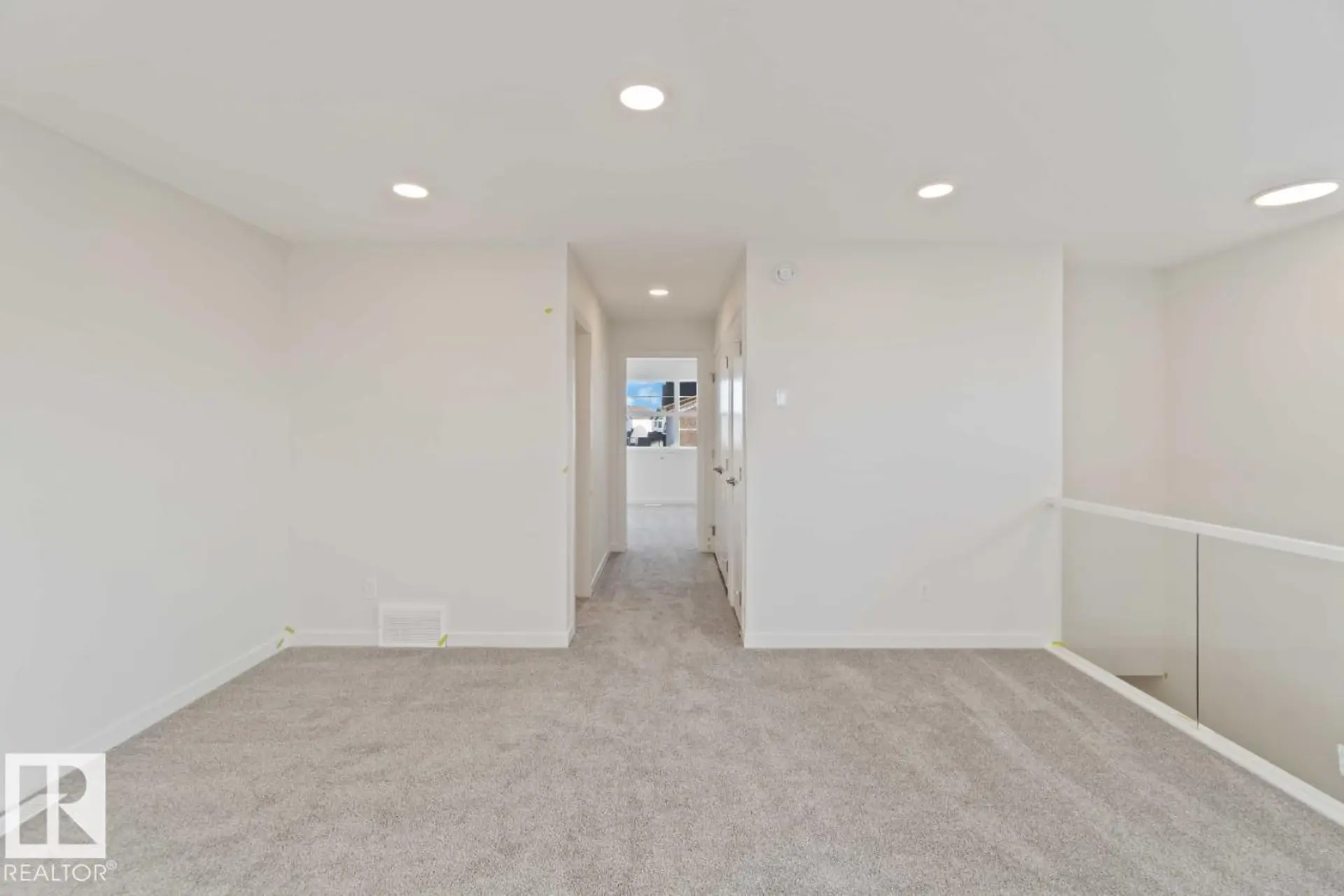7116 50A AV - Image 12