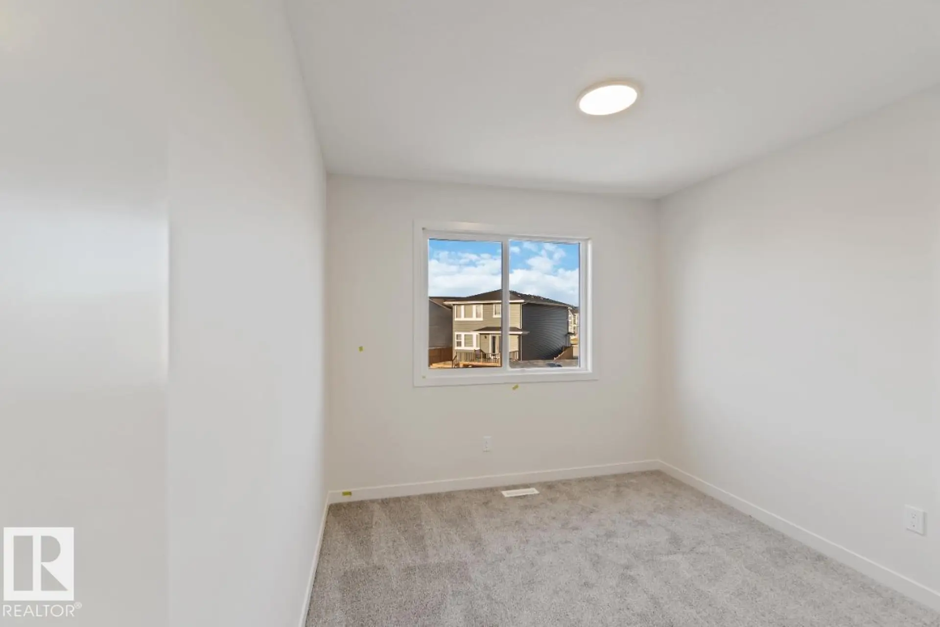 7116 50A AV - Image 15