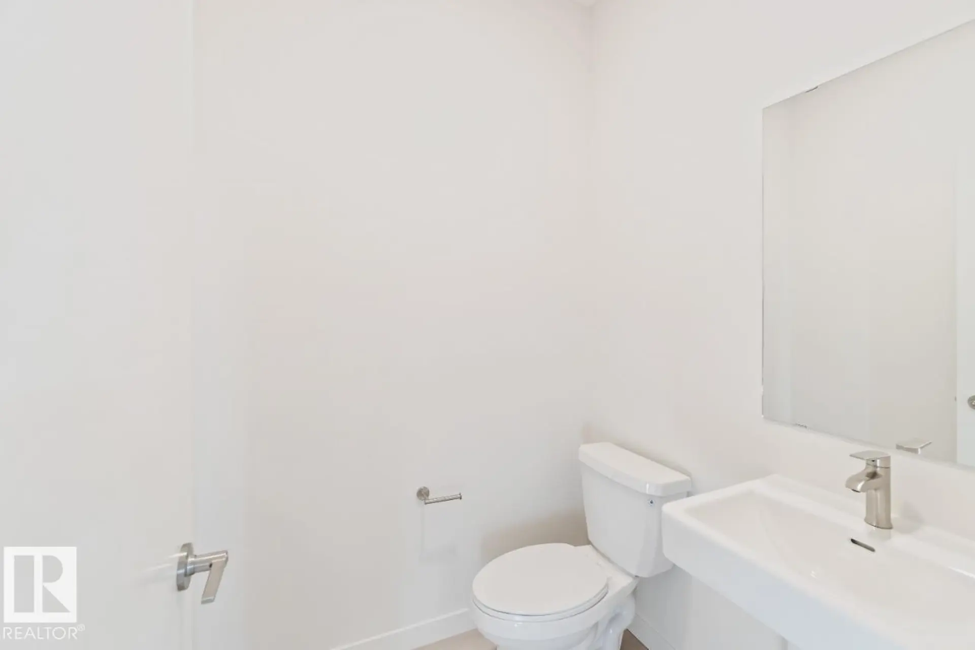 7116 50A AV - Image 8