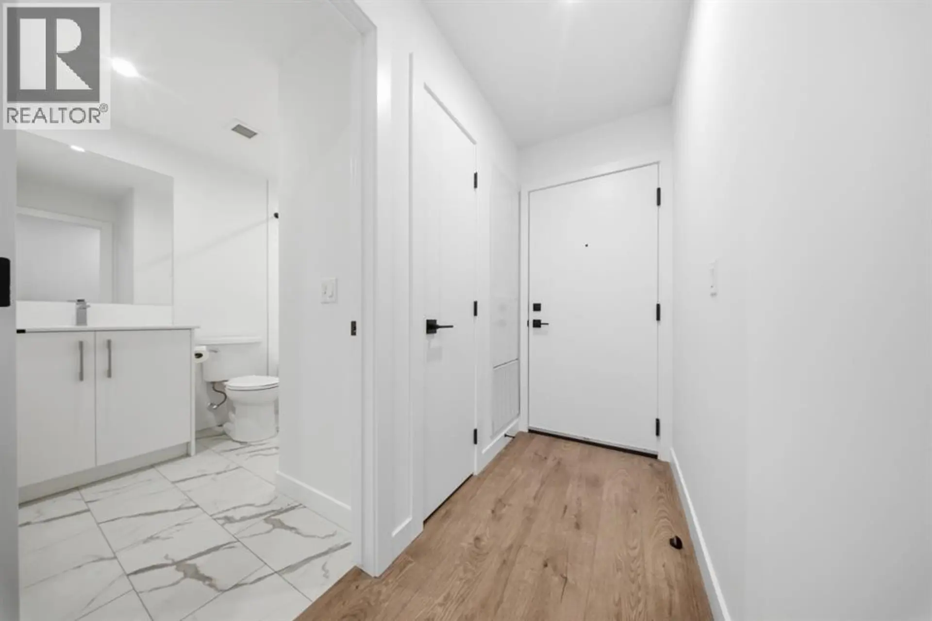#447 110 18A Street NW - Image 10