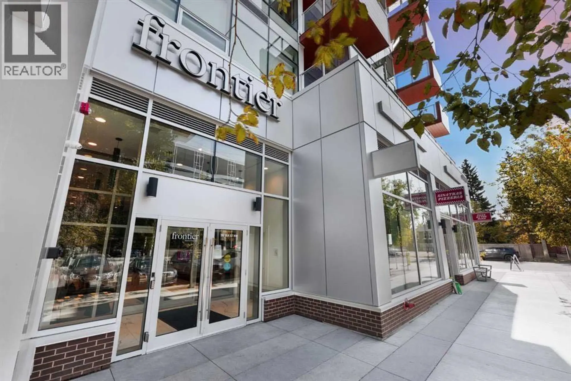 #447 110 18A Street NW - Image 2