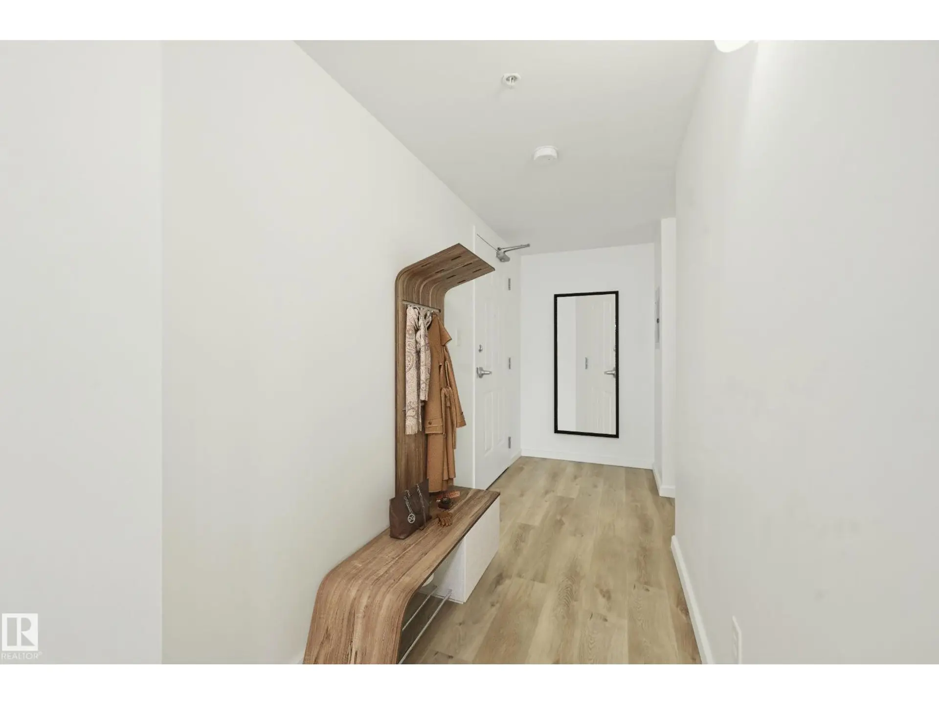 #1805 10024 JASPER AV NW - Image 6