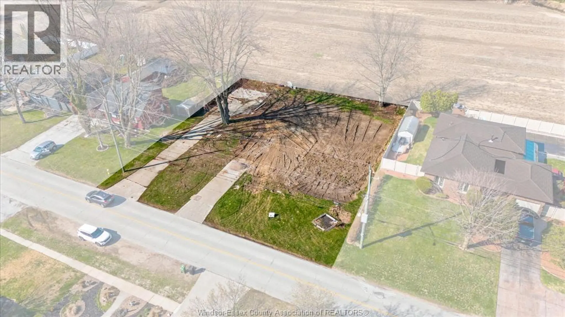 675 VICTORY STREET - Image 10