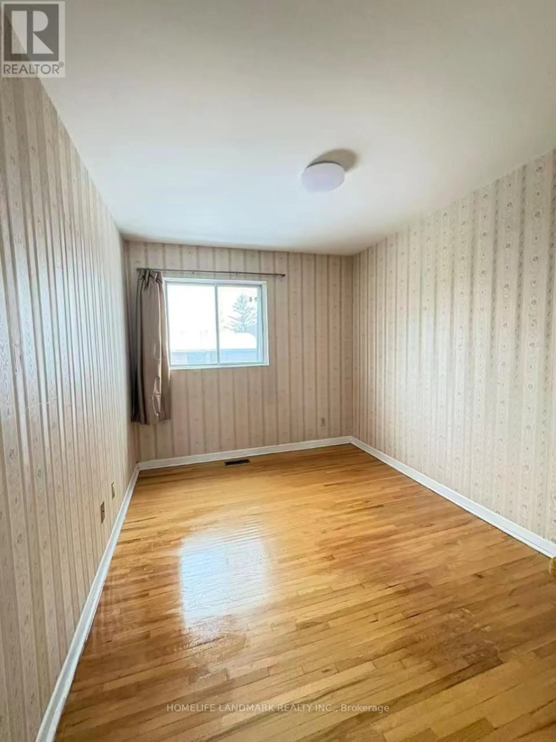 #14 86 CASTLEBURY CRESCENT - Image 7