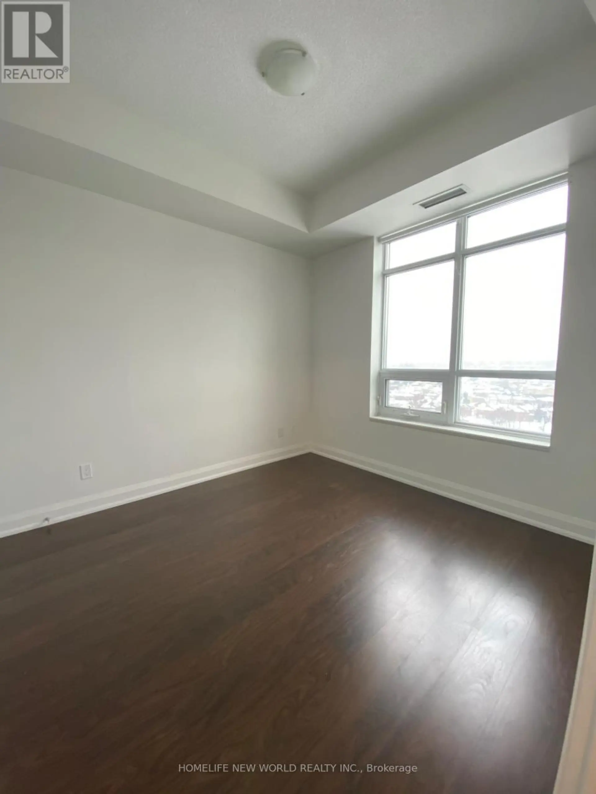 #1106 25 FONTENAY COURT - Image 5