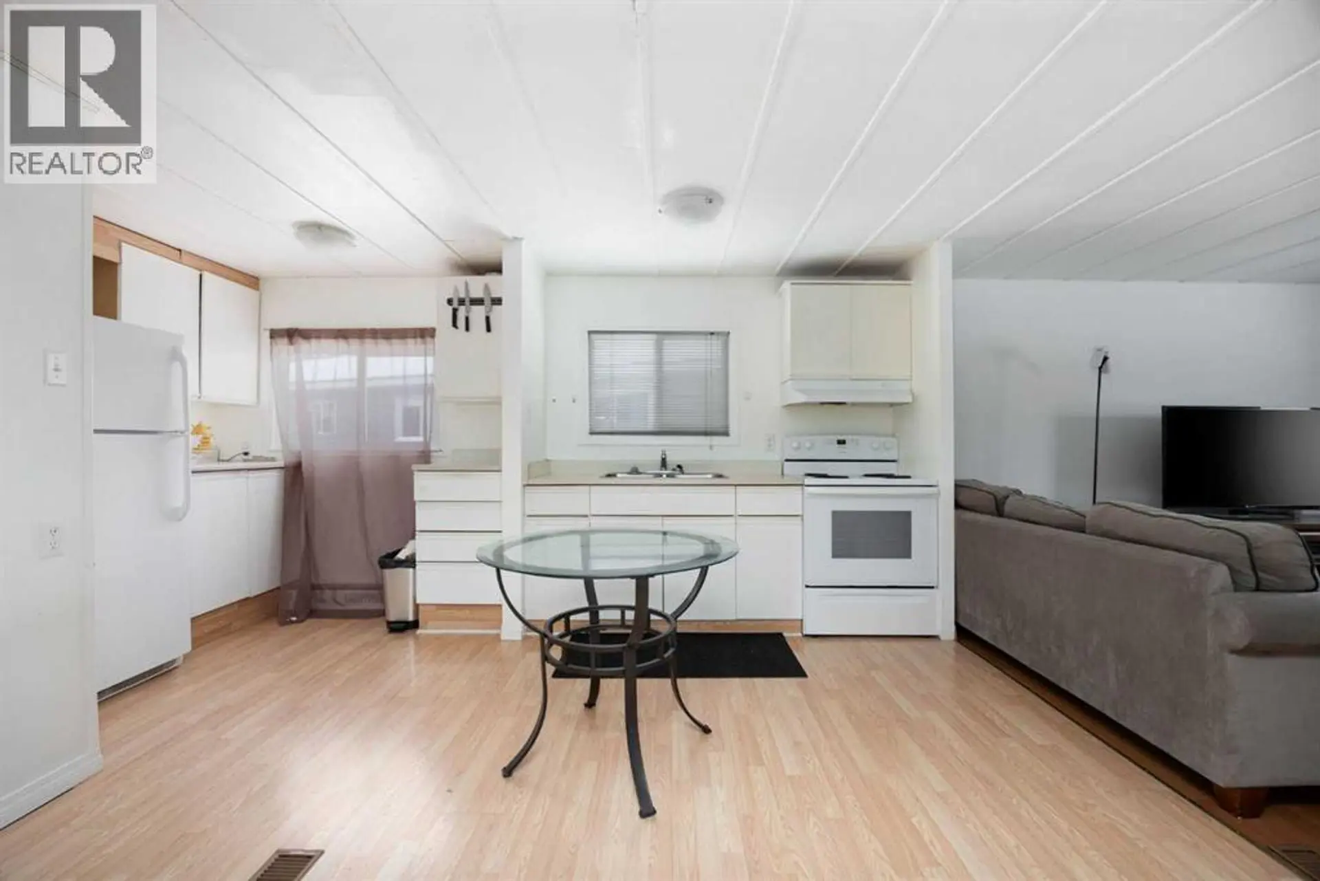 132 Greenfield Place - Image 13
