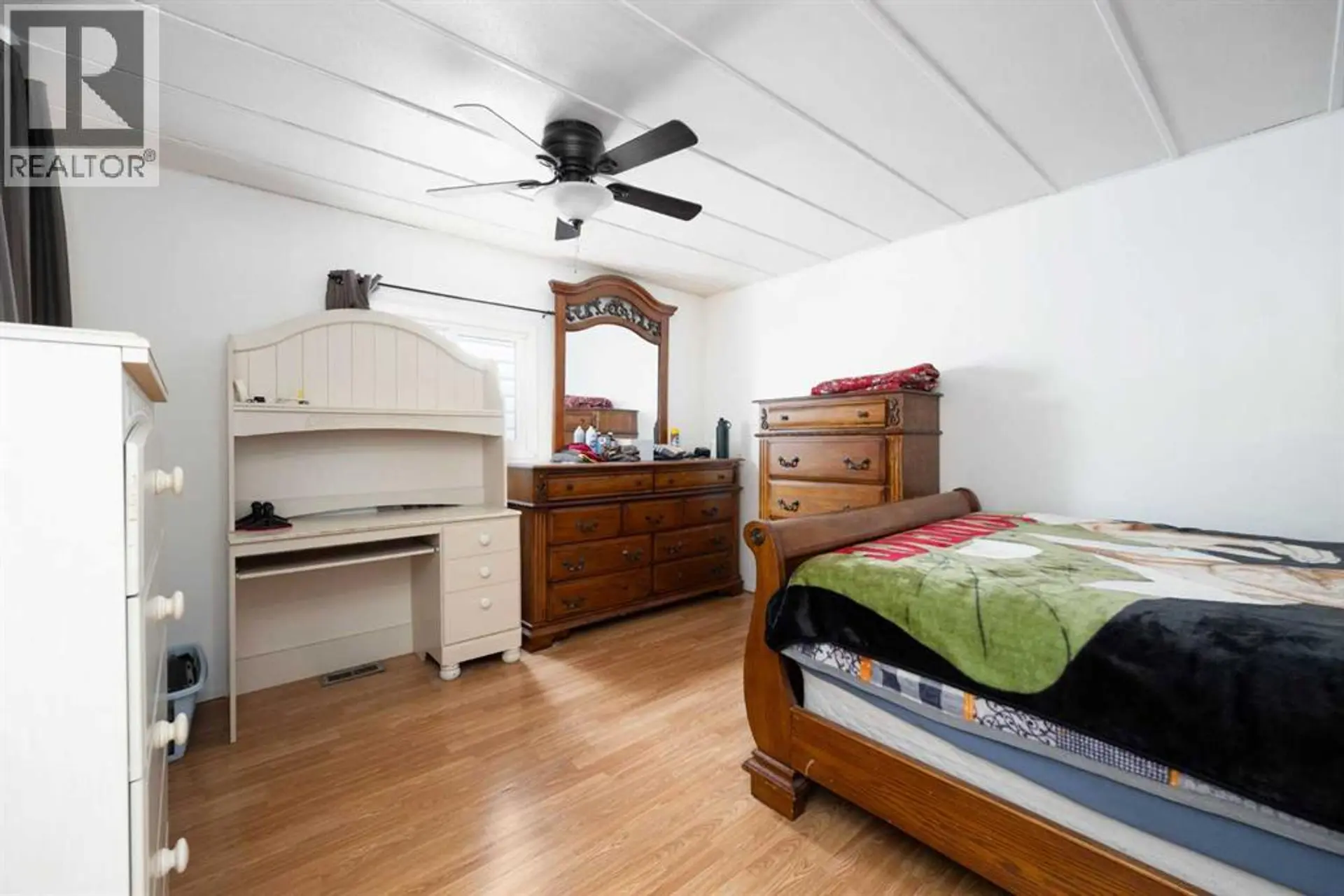 132 Greenfield Place - Image 8