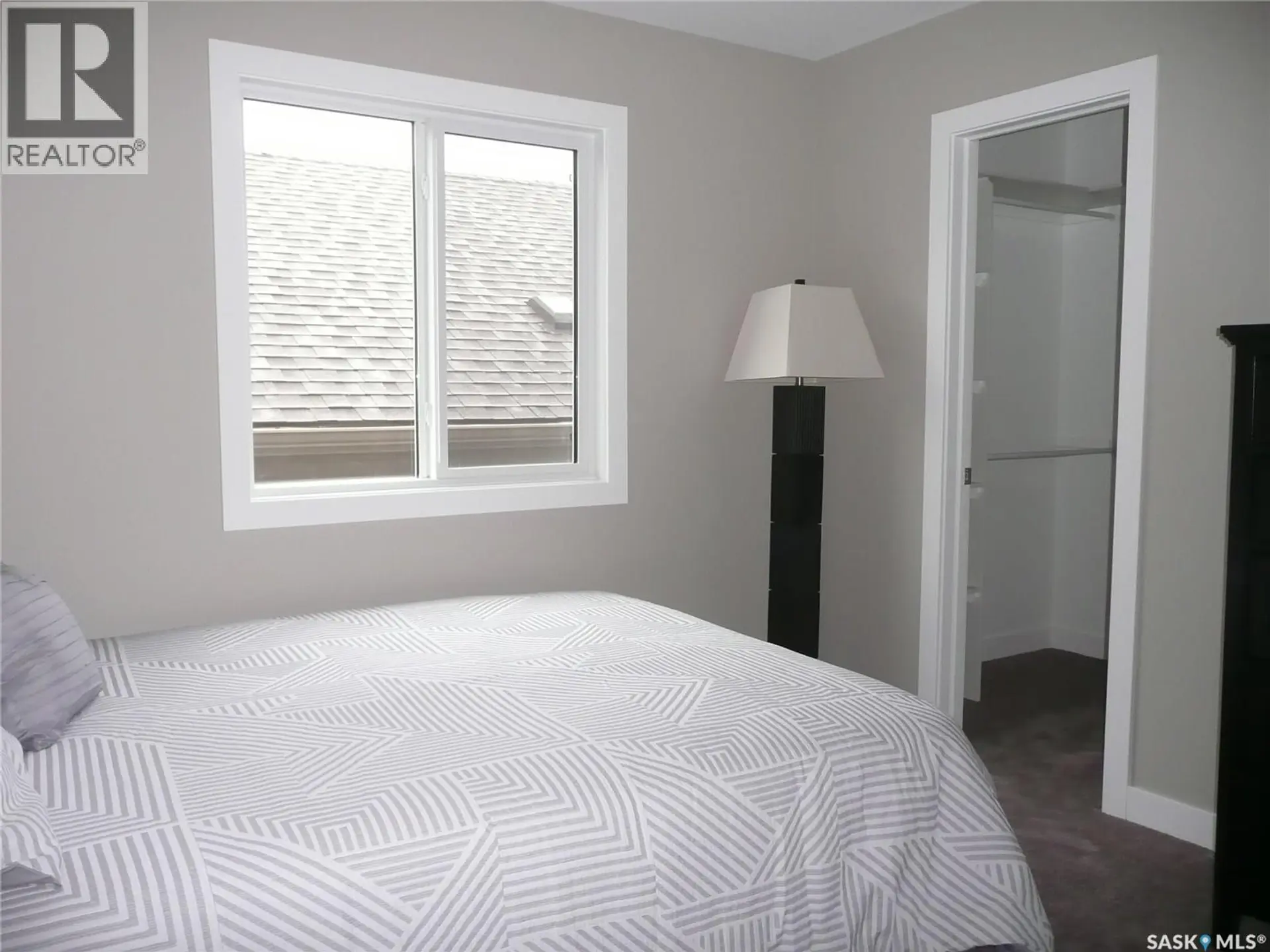 535 Traeger MANOR - Image 12