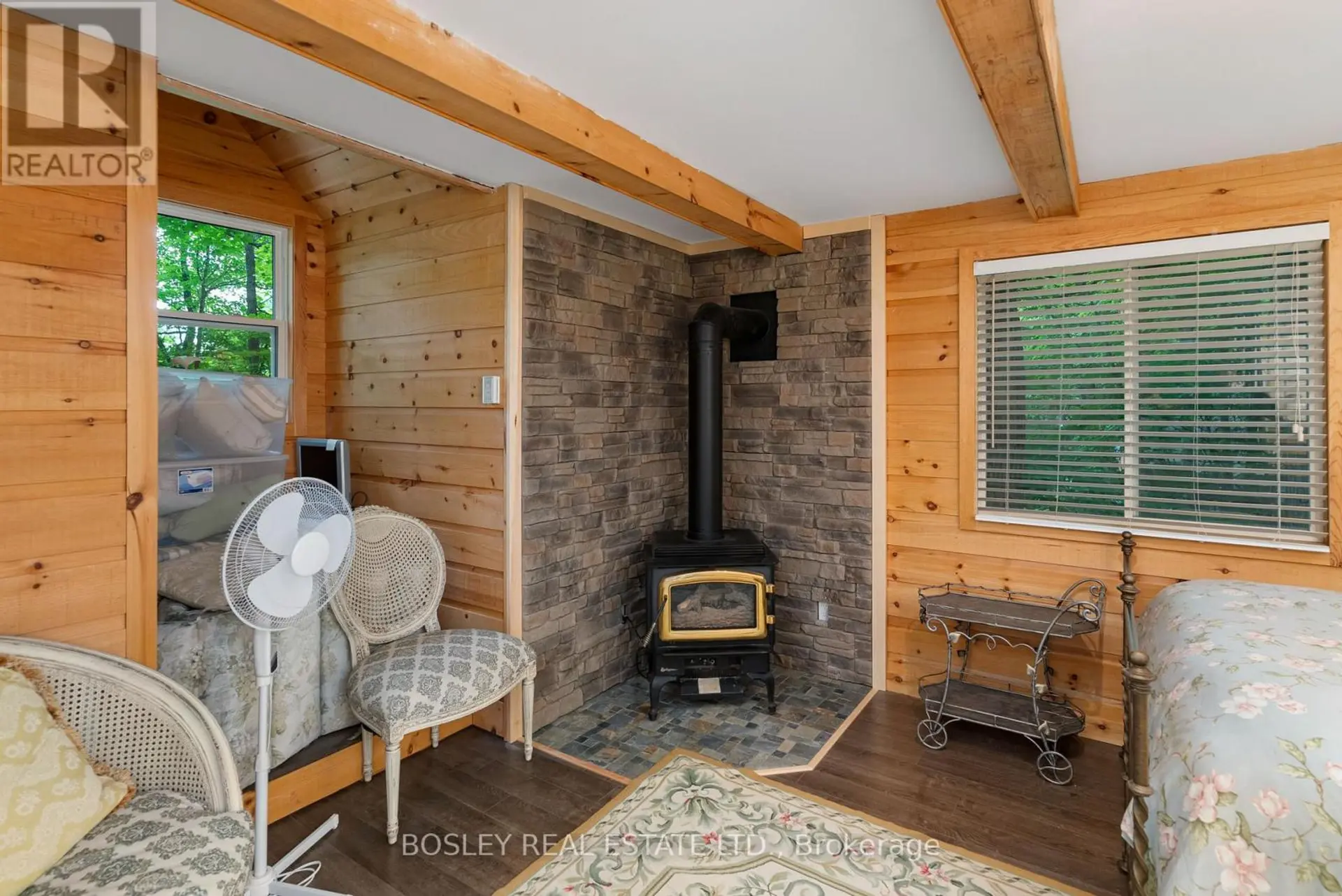 #COTTAGE 150 FARLAIN LAKE ROAD E - Image 9